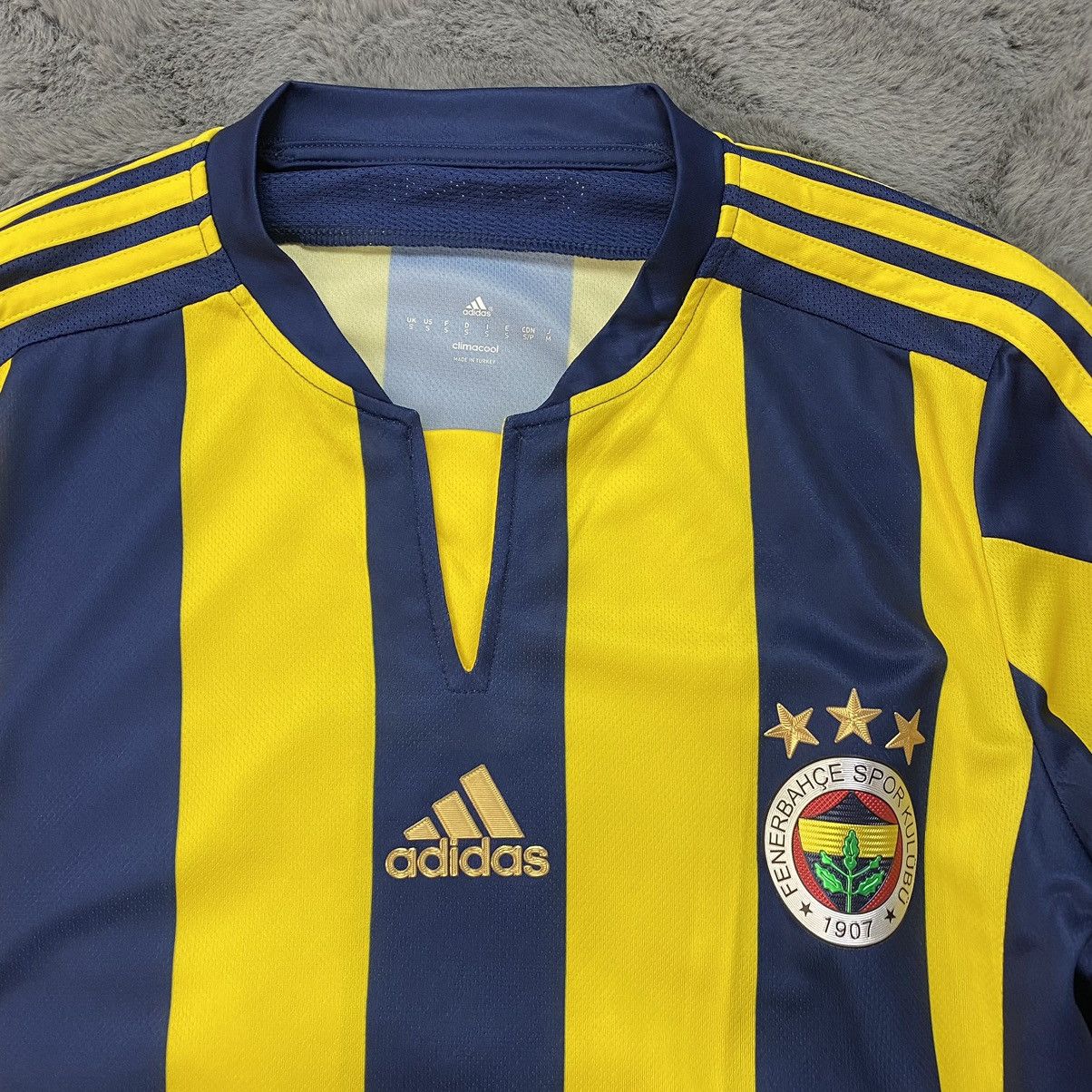 Adidas Fenerbahce Turkey home football shirt #6 15/16 Adidas Size US S / EU 44-46 / 1 - 9 Thumbnail