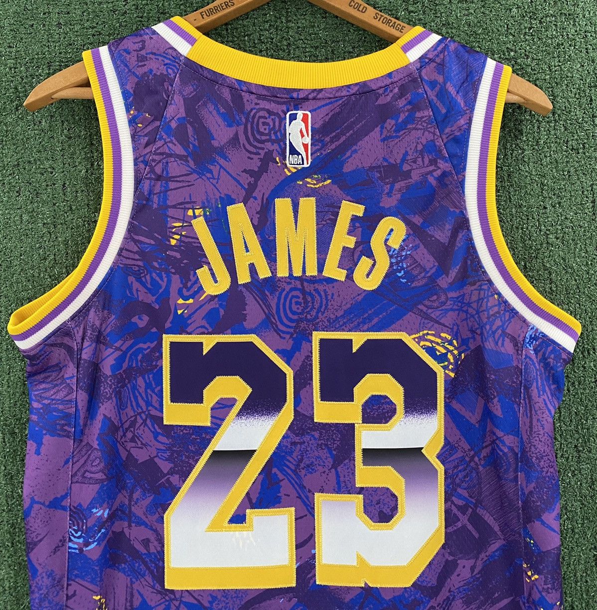 Nike New Nike LA Laker LeBron James Select Series Swingman Jersey Size US S / EU 44-46 / 1 - 9 Thumbnail