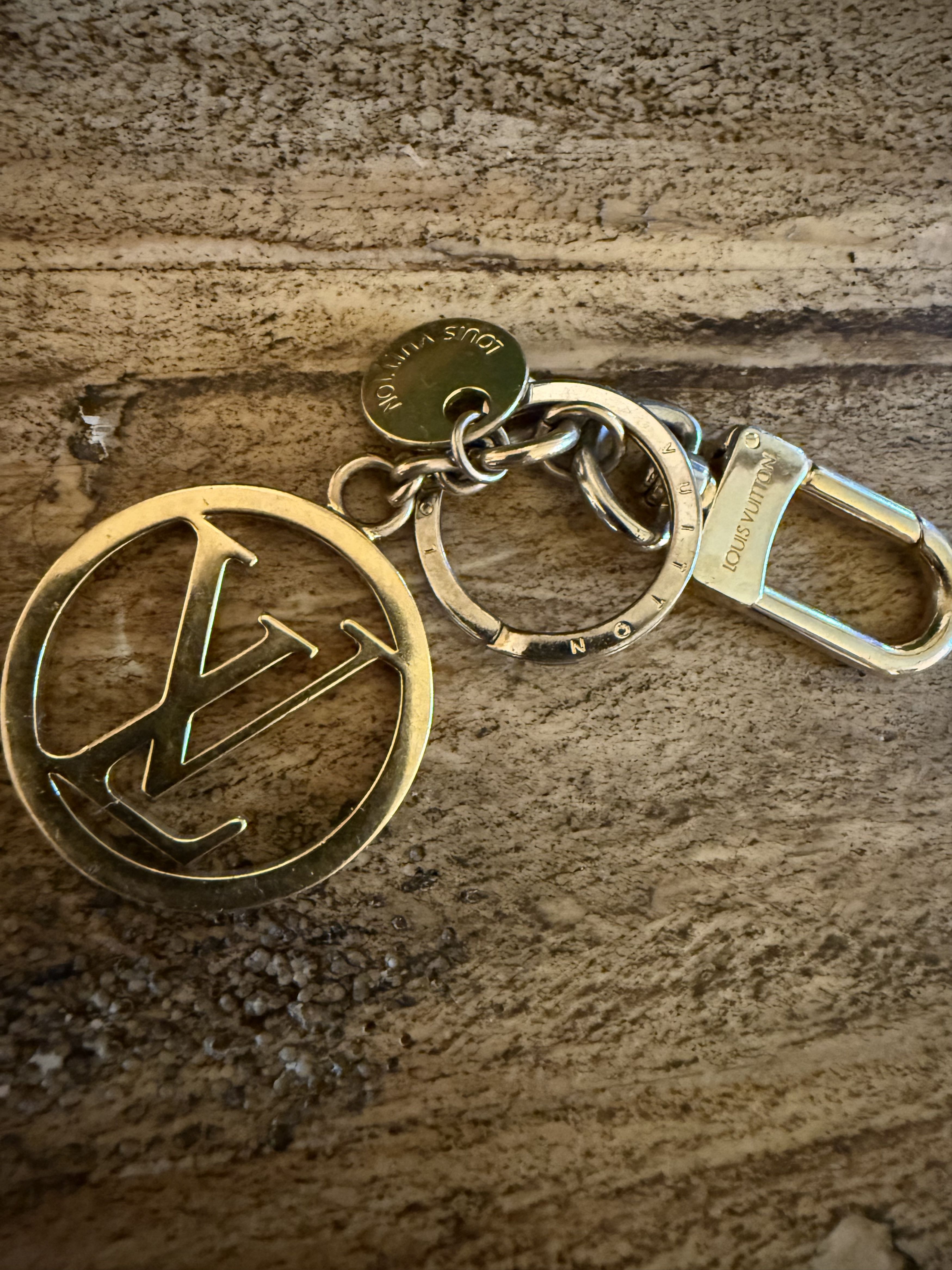 Louis Vuitton Louis Vuitton Keychain Portefeuille Size ONE SIZE - 1 Thumbnail