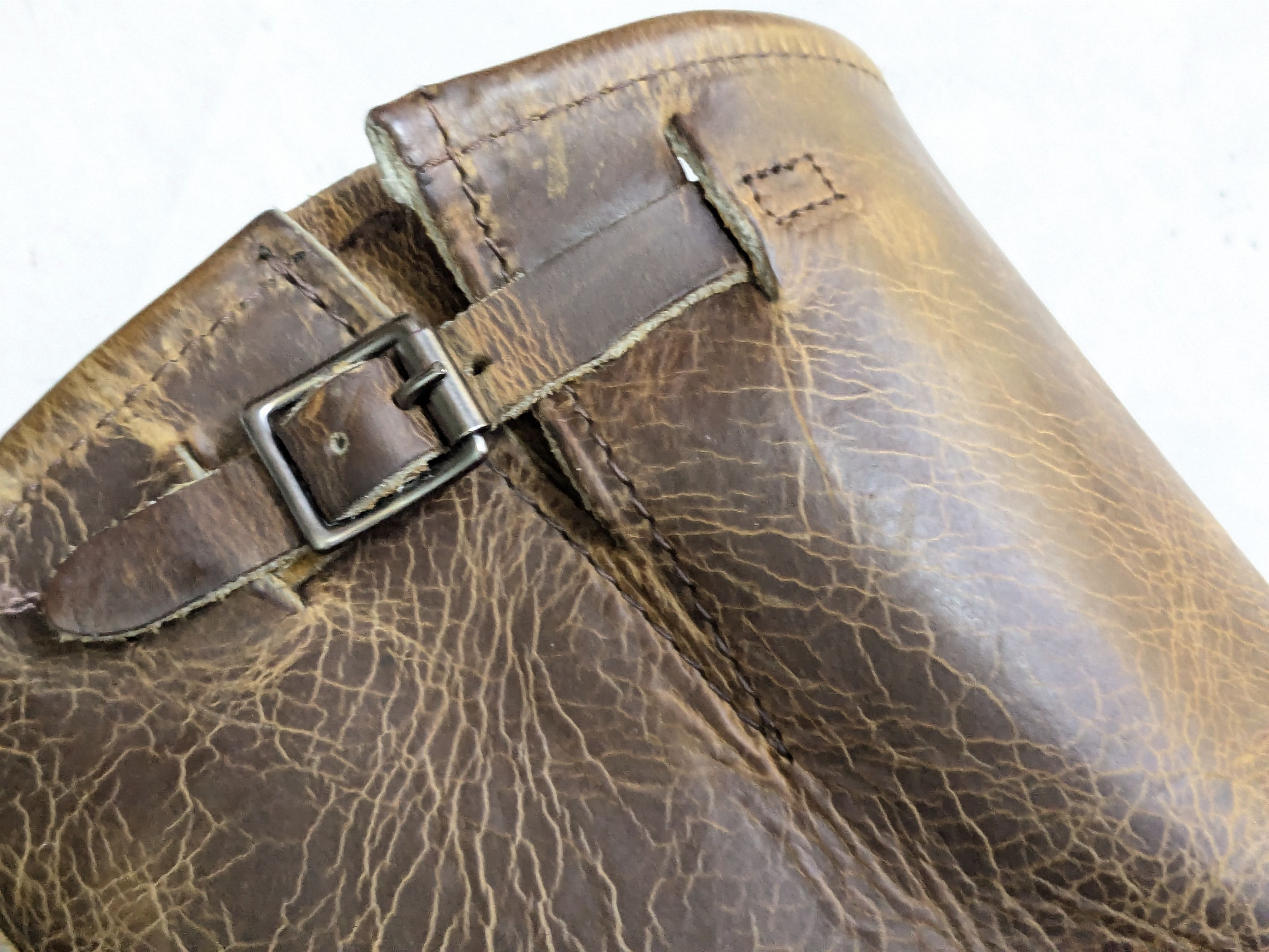 Frye Frye Engineer Boots Brown 9 M Leather Strap Buckle Size US 9 / EU 42 - 8 Thumbnail