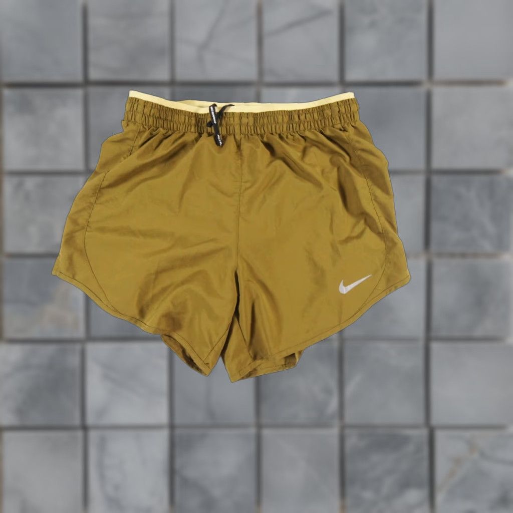 Nike Nike Running Shorts Womens Small Green 5" Dri Fit Activewear Workout Brief Lined Size 28" / US 6 / IT 42 - 1 Thumbnail