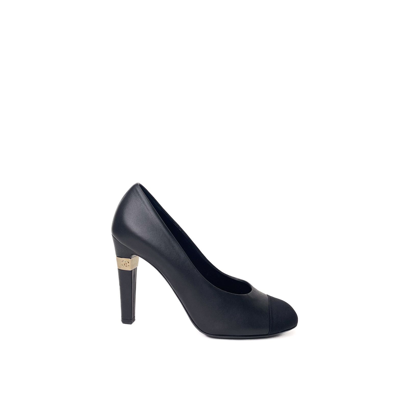 Chanel Black Pumps with Gold Detailing Size US 8 / IT 38 - 7 Thumbnail
