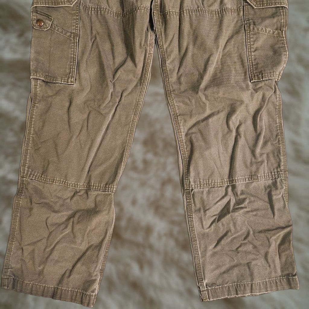 Carhartt Carhartt Pants Mens 42x32 Canvas Cargo Relaxed Ripstop Double Knee Carpenter Pants Mens 42x32 Gray Cotton Cargo Workwear USA Outdoor Size US 42 / EU 58 - 1 Thumbnail