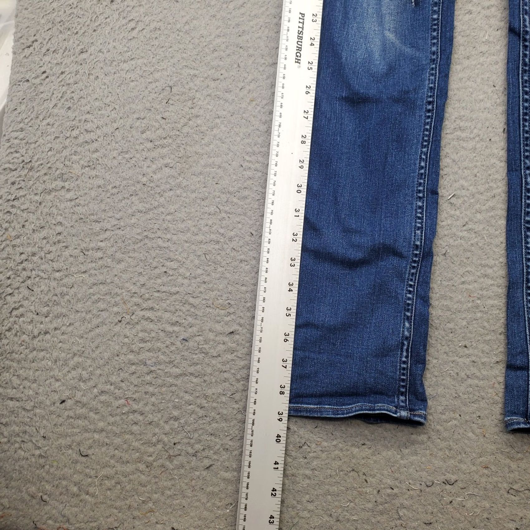 Calvin Klein Calvin Klein Jeans Womens 26x32 Blue Denim Faded Distressed Streetwear Jeans: Womens Size 26 Size 26" / US 2 / IT 38 - 3 Thumbnail
