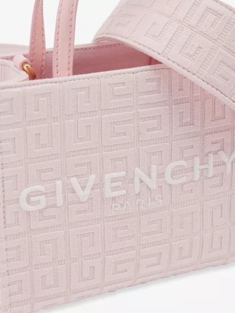Givenchy o1loc1c0824 Size: OS / Tote Bag in White Size ONE SIZE - 4 Thumbnail