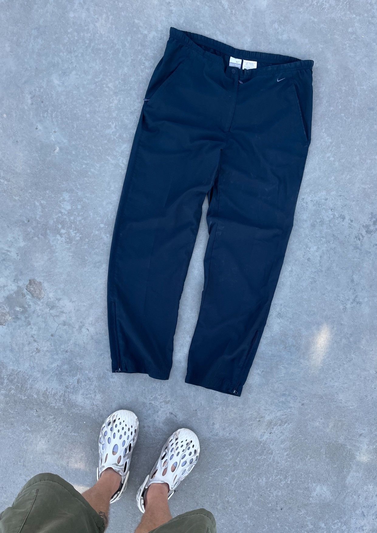 Nike Nike Vintage 90s Nylon Navy Joggers Y2K Drill Swoosh Pants Size US 32 / EU 48 - 3 Thumbnail