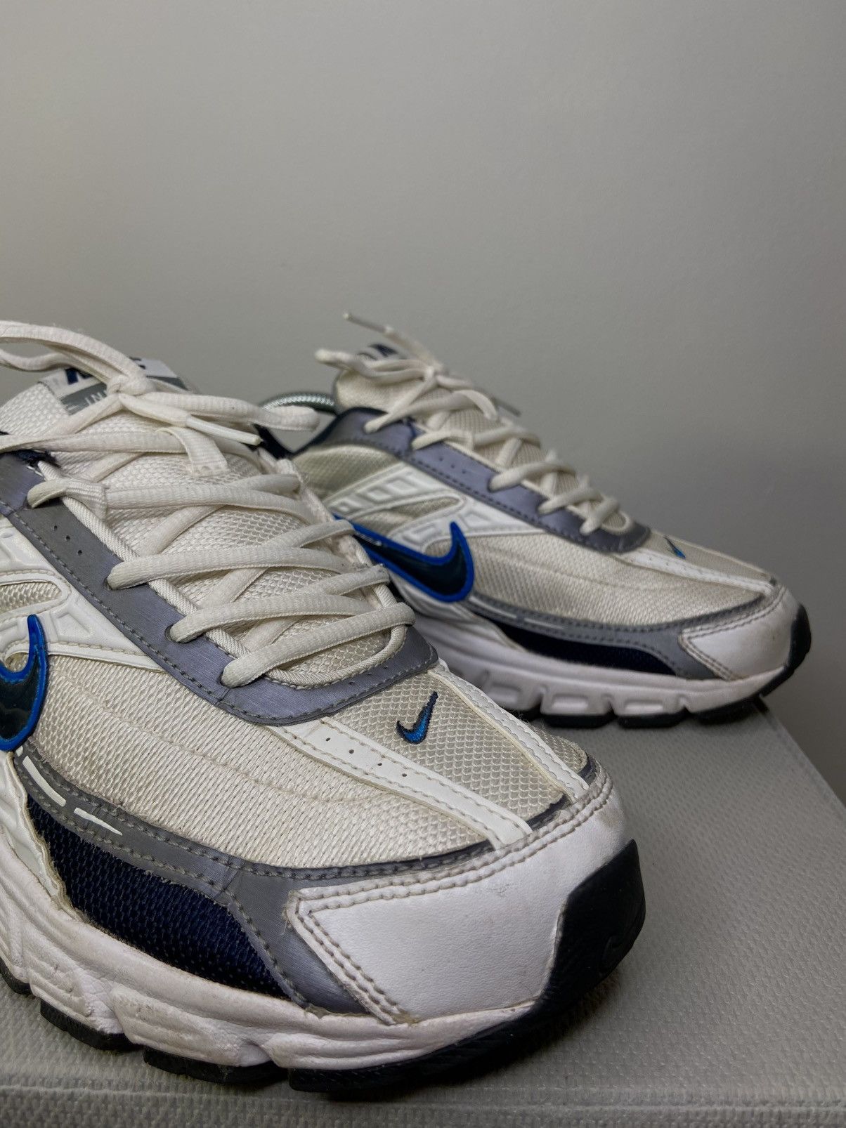 Nike Nike Initiator Size US 8.5 / EU 41-42 - 2 Thumbnail