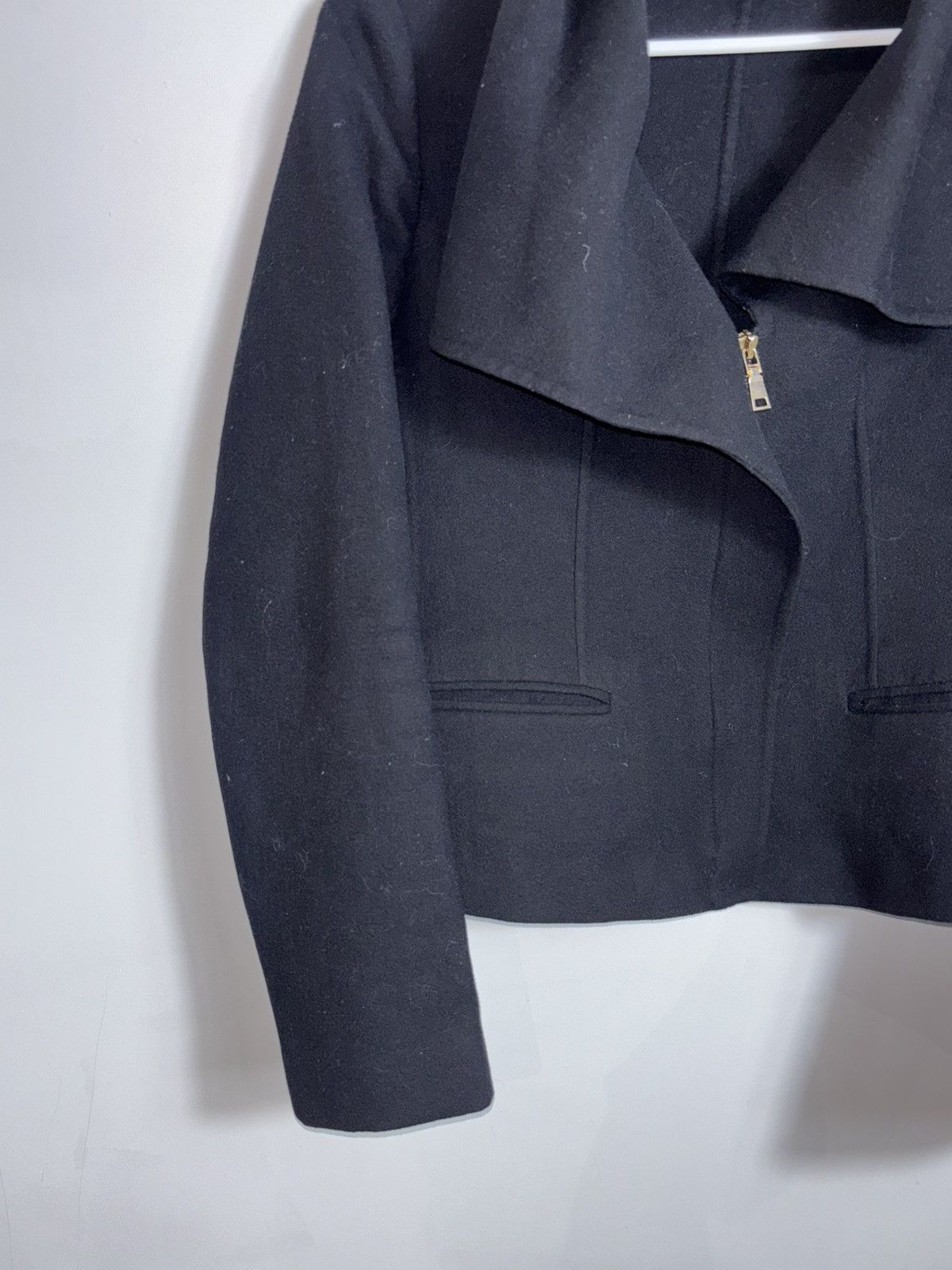 Salvatore Ferragamo Salvatore Ferragamo Cashmere Jacket Size S / US 4 / IT 40 - 5 Thumbnail
