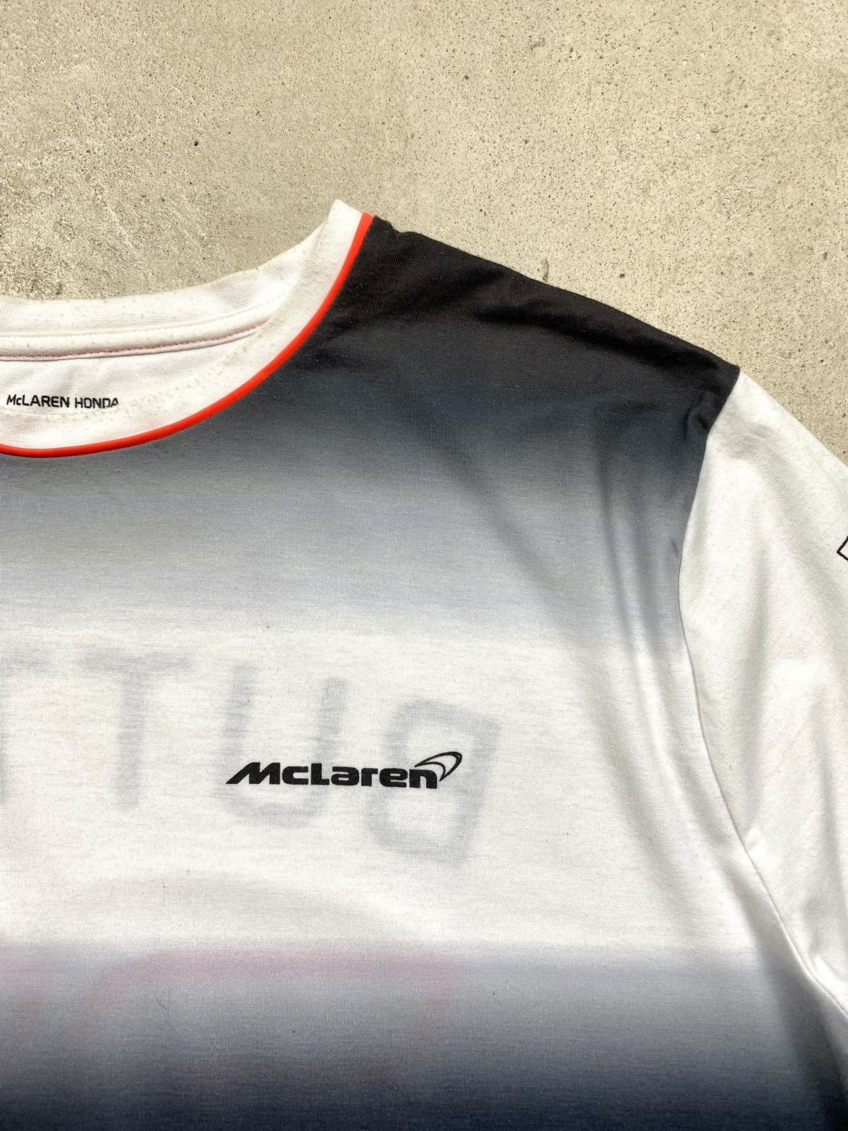 Honda Honda McLaren Racing T Shirt Y2K Firelli F1 Formula Uno Size US XL / EU 56 / 4 - 5 Thumbnail