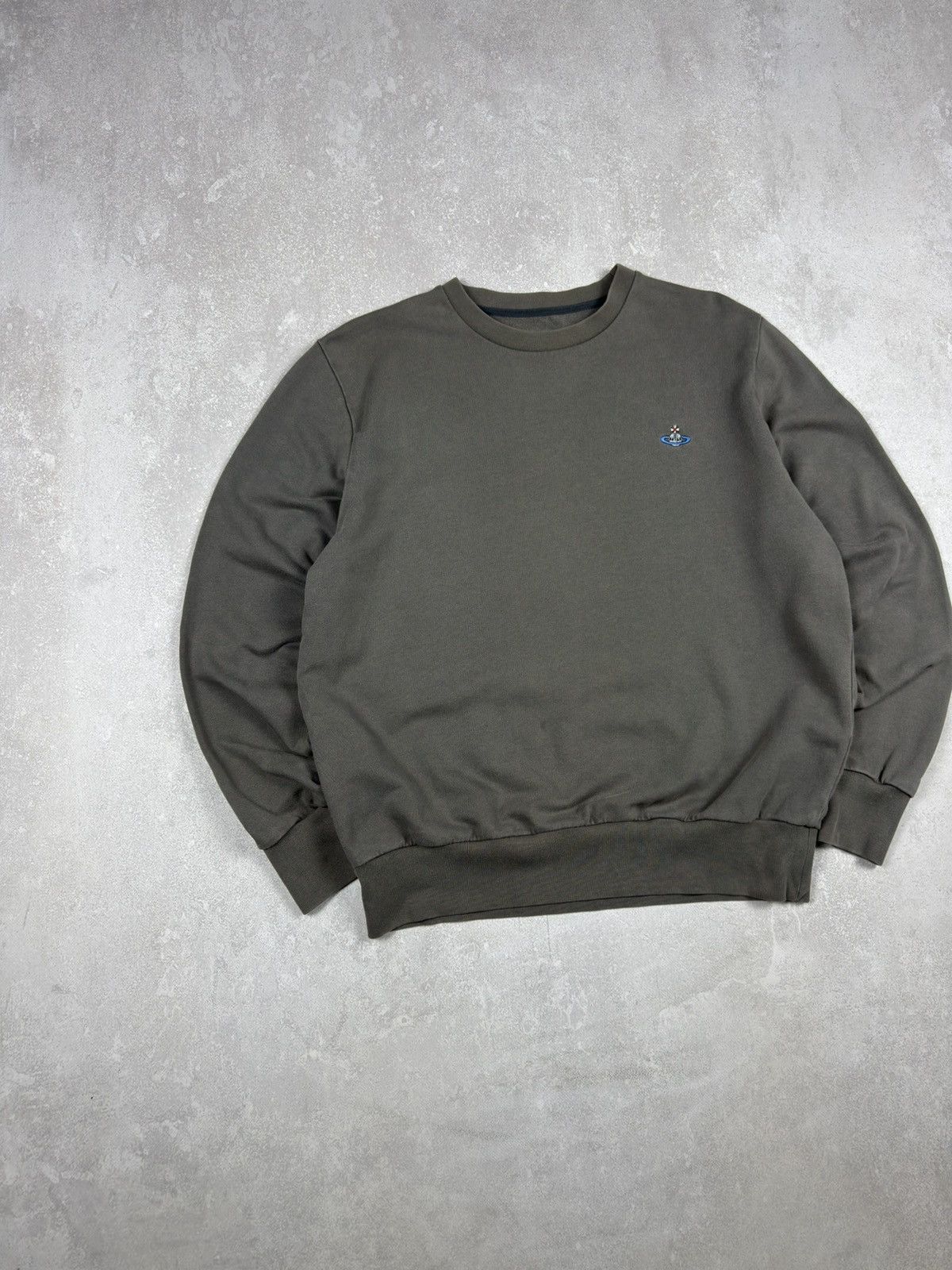 Vivienne Westwood Vivienne Westwood Gray Sweatshirt Orb Logo Mens Crew Neck Size US XL / EU 56 / 4 - 2 Thumbnail