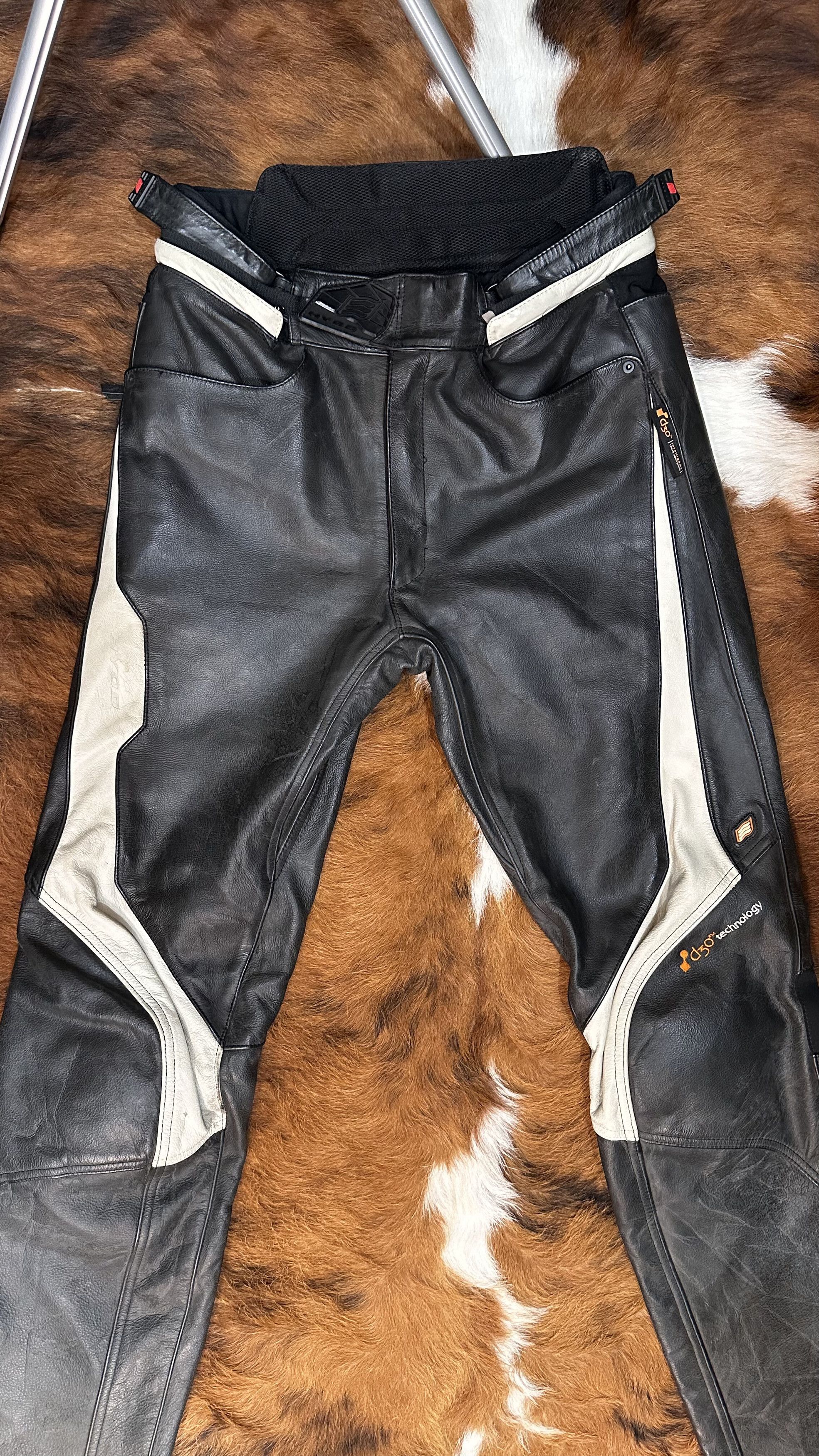Japanese Brand Hyod Leather Motorcycle Pants - Size LL, Made in Japan Size US 30 / EU 46 - 1 Thumbnail