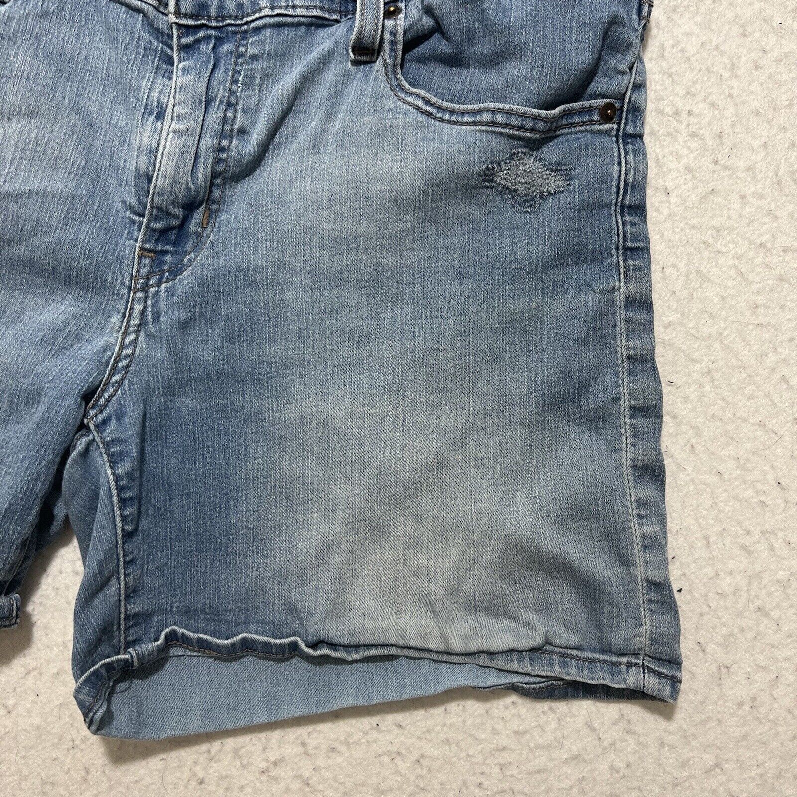 Levi's Levi's 36 Waist Blue Bermuda Jean Shorts Patch 5" Inseam Size 36" / US 14 / IT 50 - 3 Thumbnail