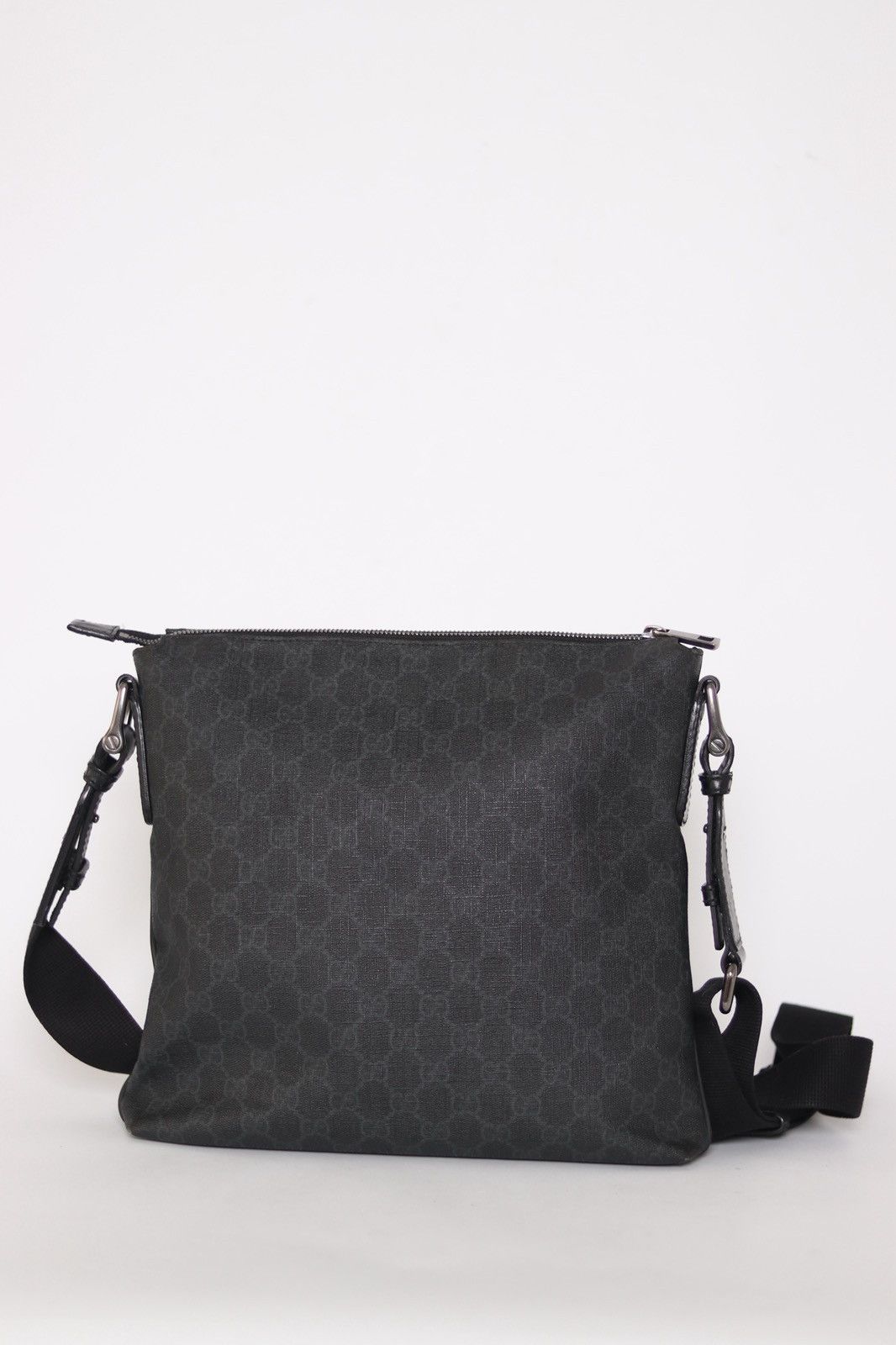 Gucci Gucci Front Zip Flat Messenger Bag GG Coated Canvas Medium Size ONE SIZE - 2 Thumbnail
