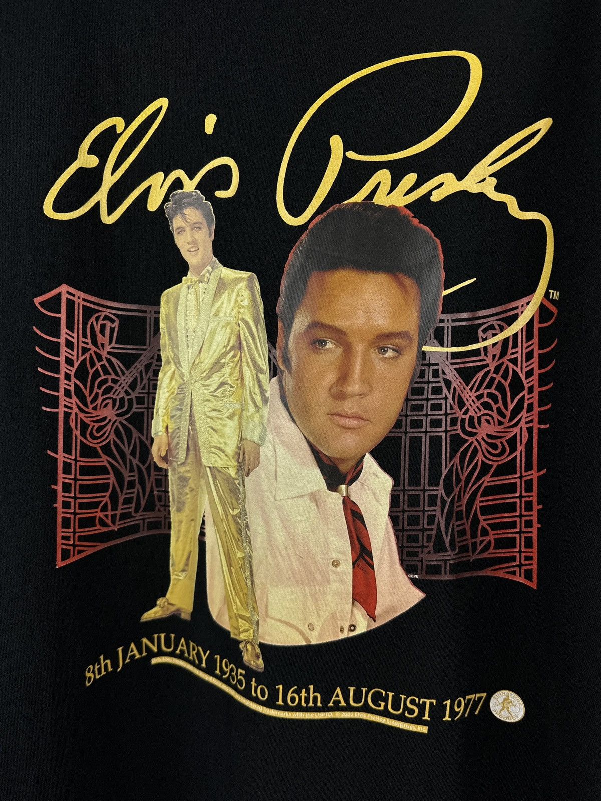Vintage Vintage 2002 Elvis Presley Graphic Print Long Sleeve T-Shirt Size US M / EU 48-50 / 2 - 6 Thumbnail