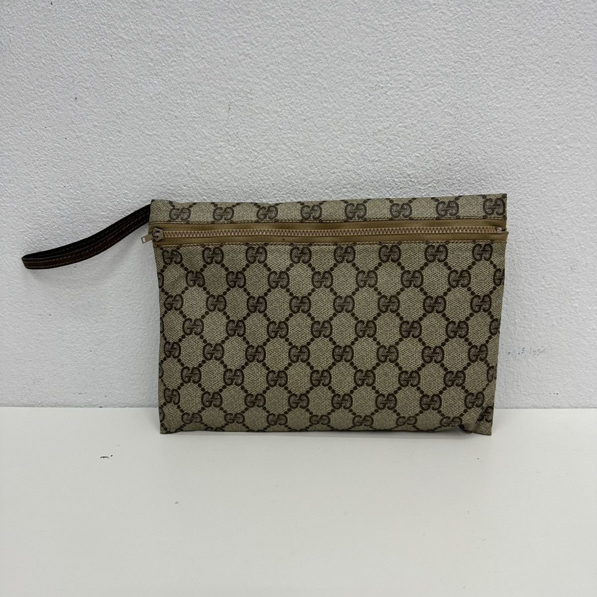 Vintage ‼️YES‼️ AUTHENTIC GUCCI GG. MONOGRAM CLUTCH BAG Size ONE SIZE - 3 Thumbnail