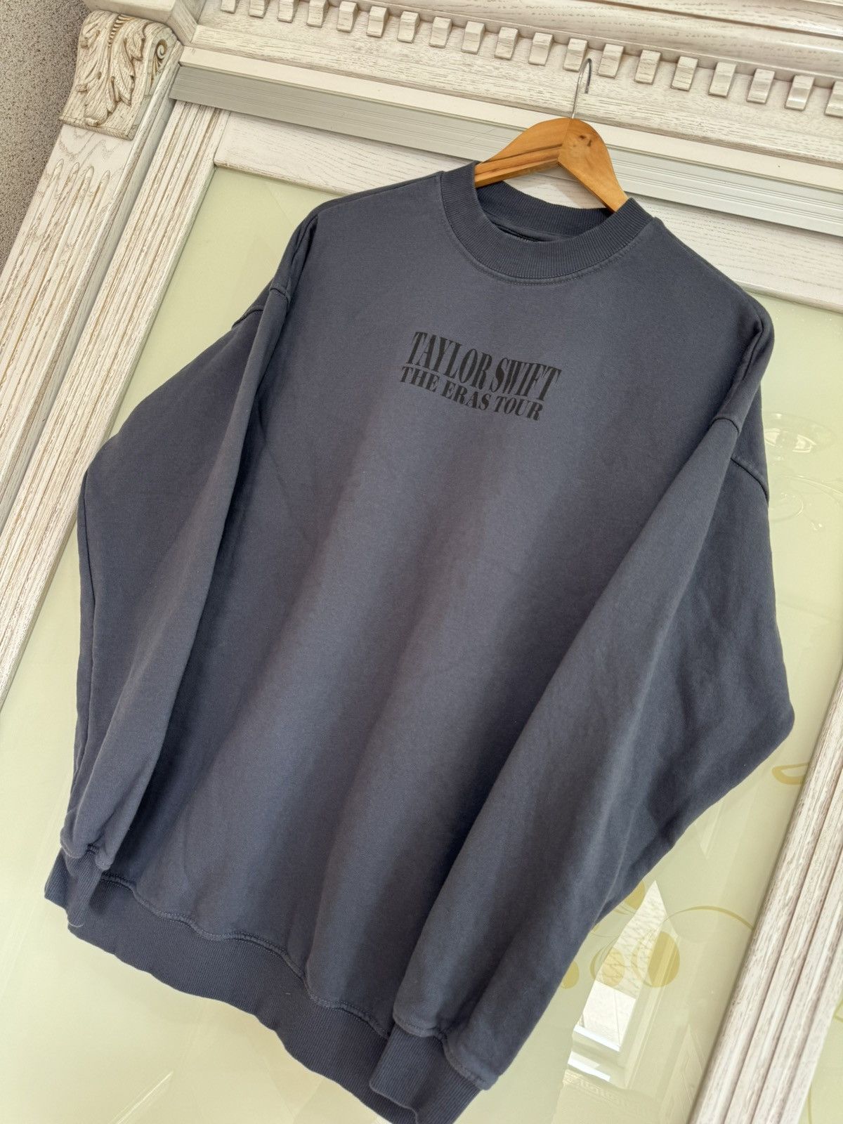 Band Tees 2024 Limited Edition Taylor Swift The Eras Tour Crewneck Size US S / EU 44-46 / 1 - 4 Thumbnail