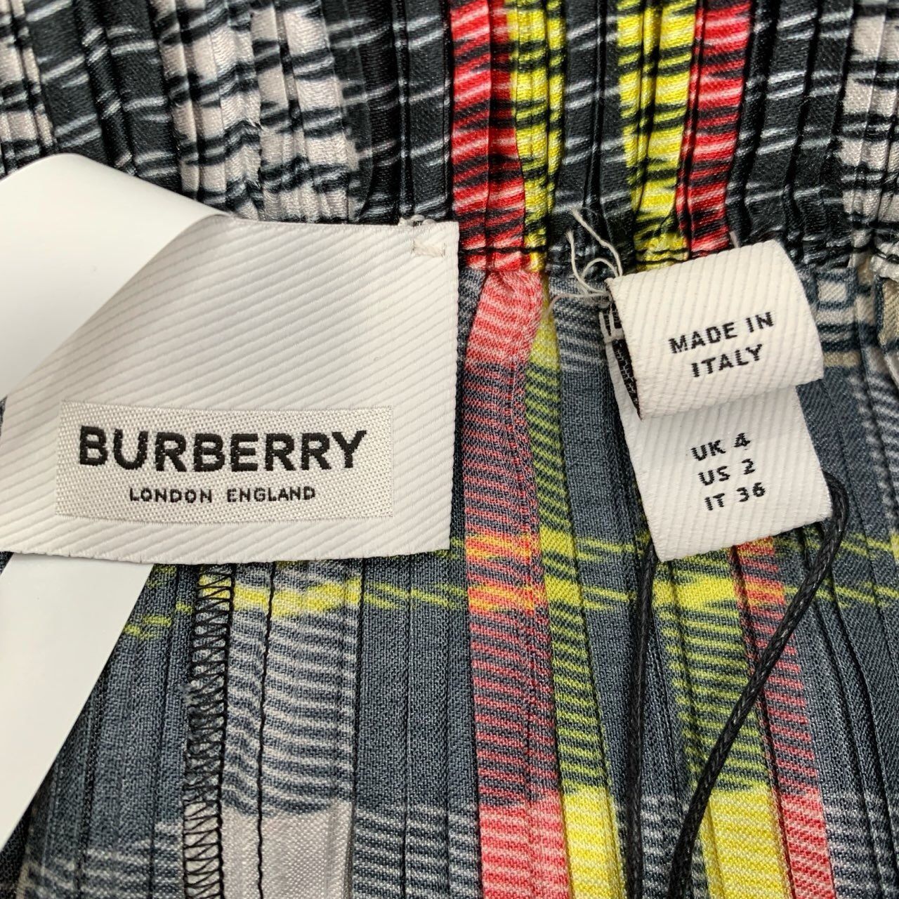 Burberry Burberry Bbr Cow Pattern Printed Plaid Pleated Color-Blocked Size 36" / US 14 / IT 50 - 4 Thumbnail