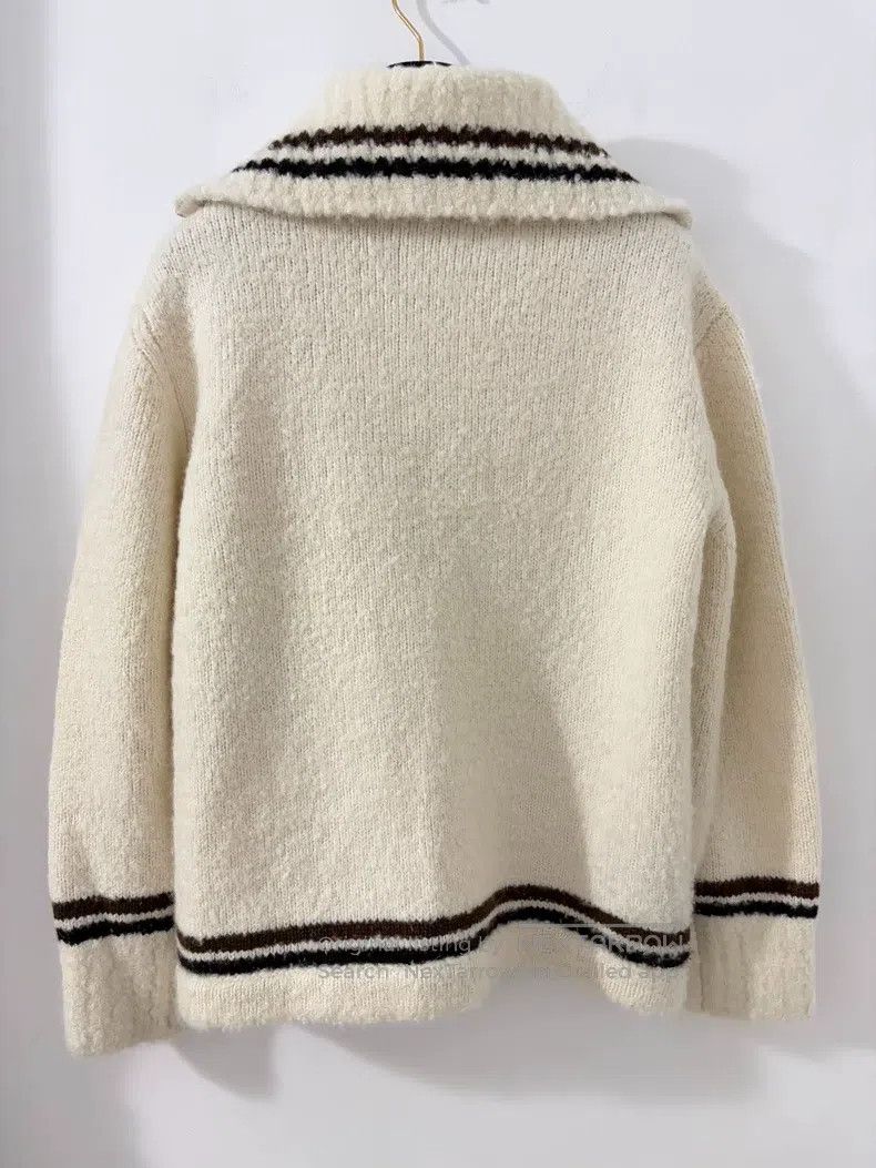 Chanel Chanel Ski series popular white zipper sweater Size XS / US 0-2 / IT 36-38 - 2 Thumbnail