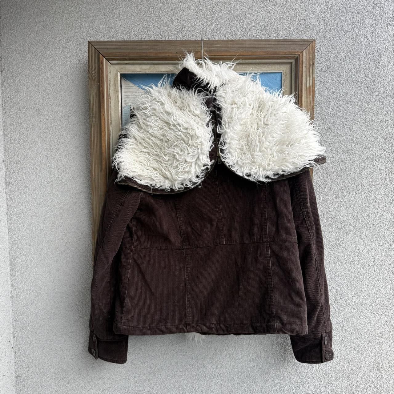 Vintage Brown corduroy jacket with white faux fur trim and hood Size US M / EU 48-50 / 2 - 2 Thumbnail