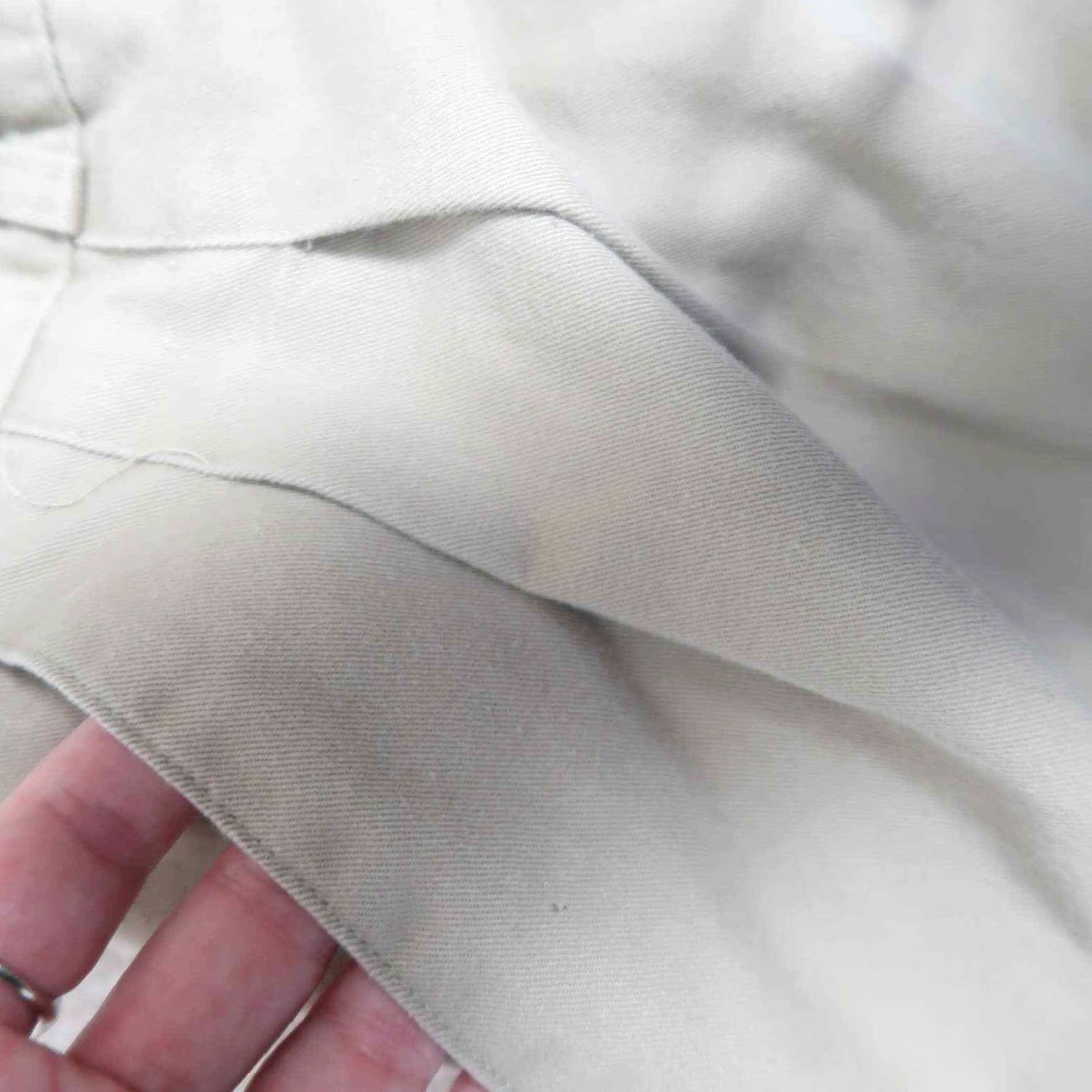 Vintage VINTAGE 90s tan khaki pleat front straight leg trouser pants 14P Petite Cotton - Epitome Mens? Wait—must not guess gender. Use original words only. Size 26" / US 2 / IT 38 - 5 Thumbnail