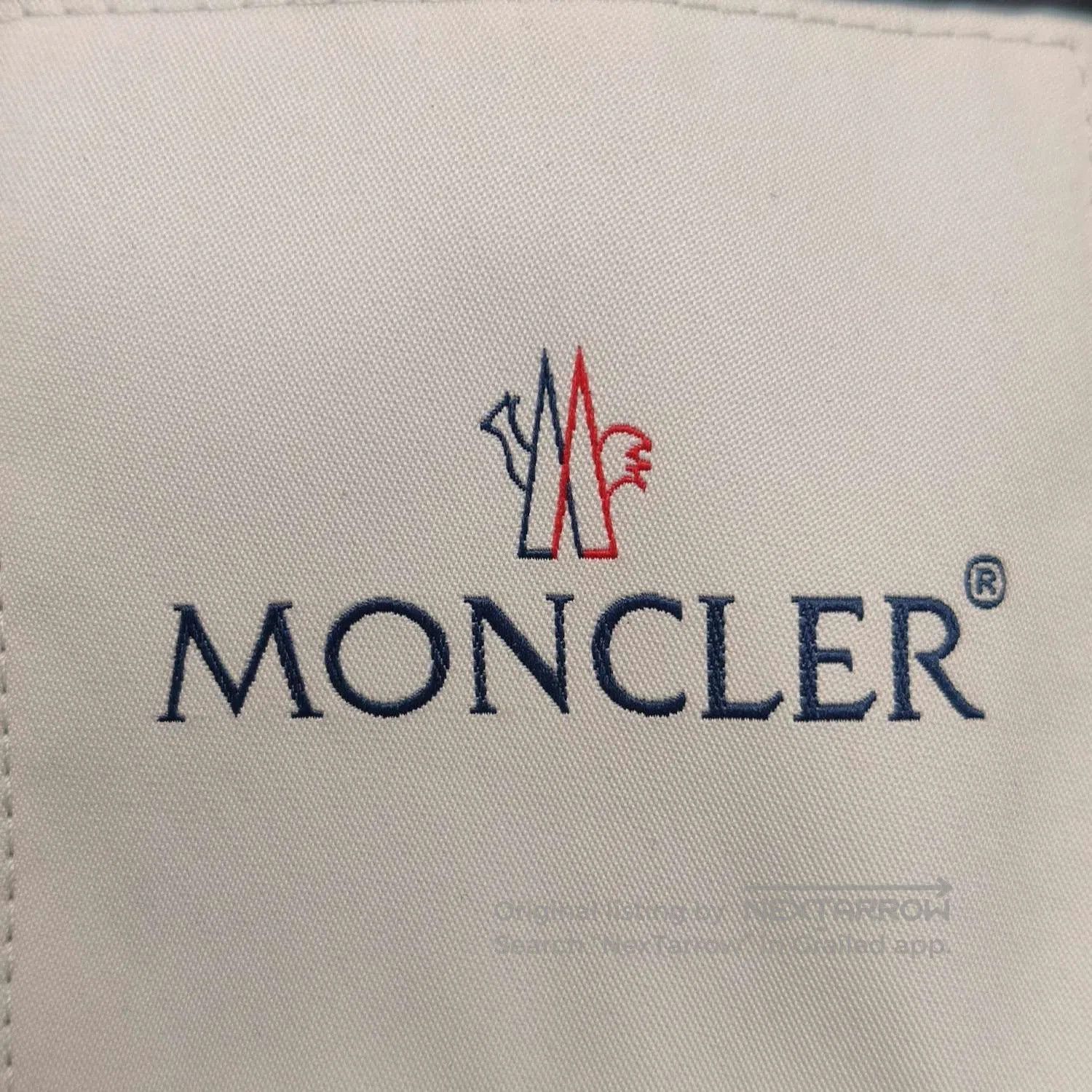 Moncler Moncler Cotton Logo Long-Sleeve T-Shirt L. Size US L / EU 52-54 / 3 - 4 Thumbnail