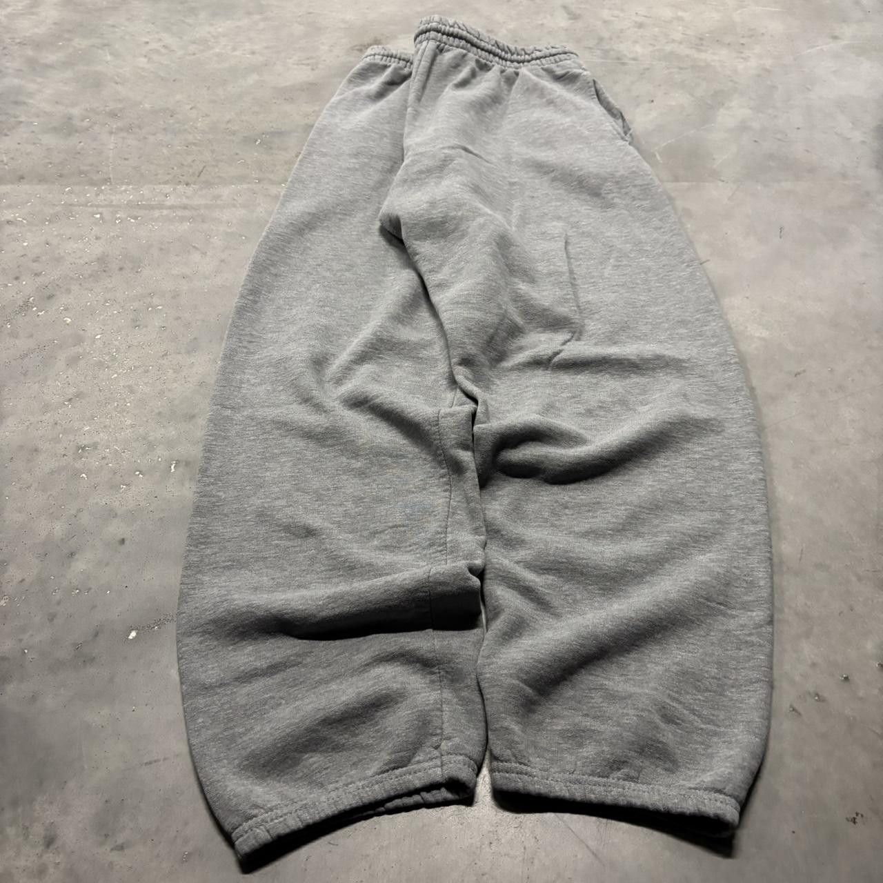 Japanese Brand × Vintage Crazy Vintage Y2K/2000s Grey Essential Sweatpants! Size US 30 / EU 46 - 3 Thumbnail