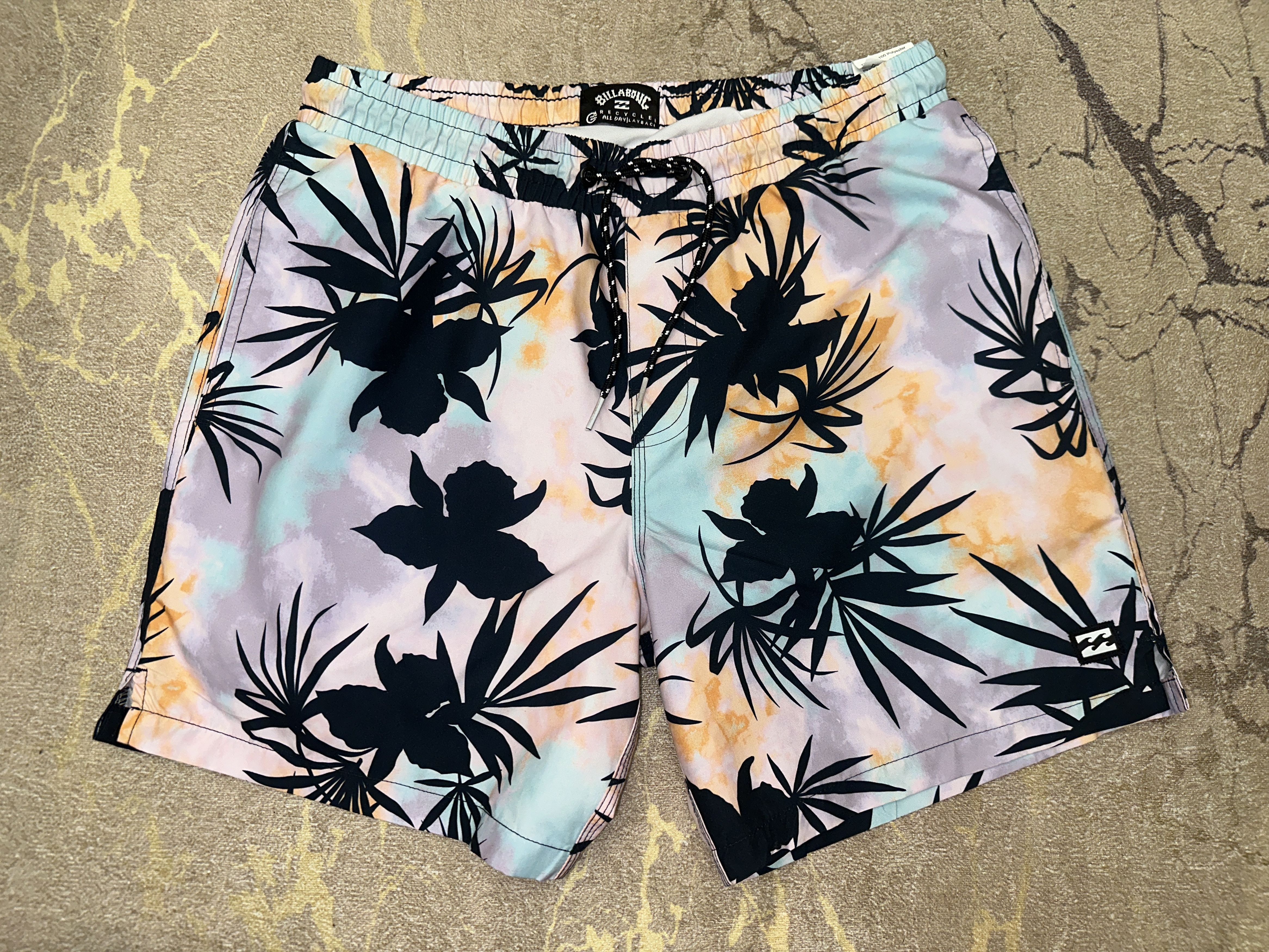 Billabong Billabong Floral Palm Hawaii Surf Board Shorts Trunks Size S Size US 30 / EU 46 - 4 Thumbnail