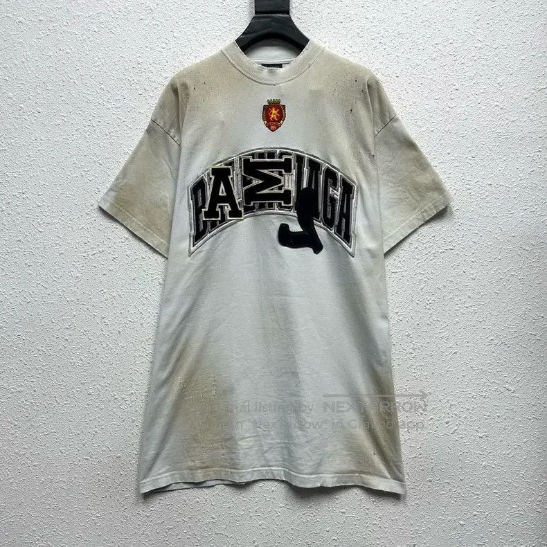 Balenciaga Balenciaga Off-White Distressed T-Shirt Size US S / EU 44-46 / 1 - 1 Thumbnail
