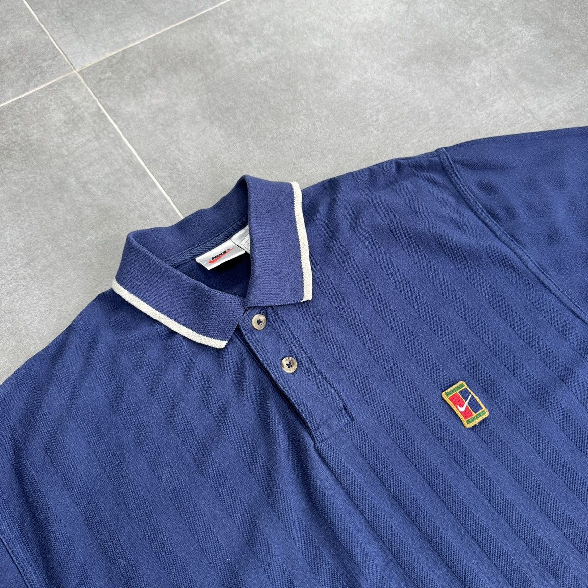 Vintage Vintage Nike Court 90s Tennis Men Polo Shirt Size M Size US M / EU 48-50 / 2 - 9 Thumbnail