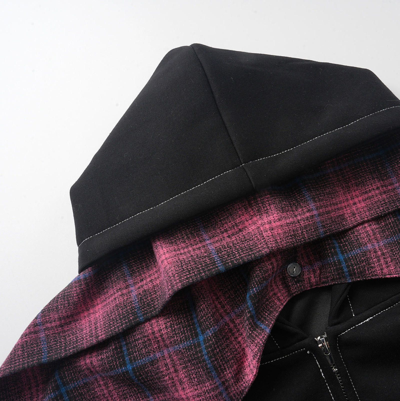 Vintage Black Hoodie with Pink Plaid Inner Lining, Casual Zip-Up Size US M / EU 48-50 / 2 - 4 Thumbnail