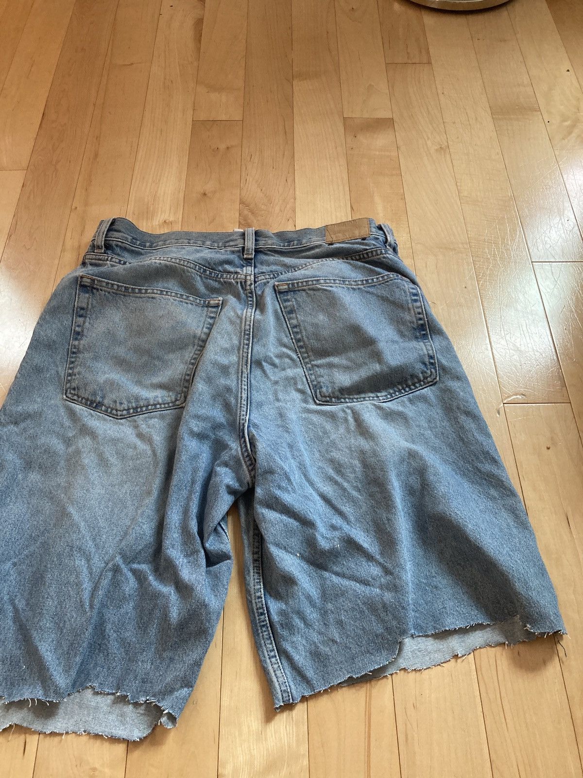 Weekday Custom Weekday Astro Cutoff Jorts Size US 31 - 2 Thumbnail