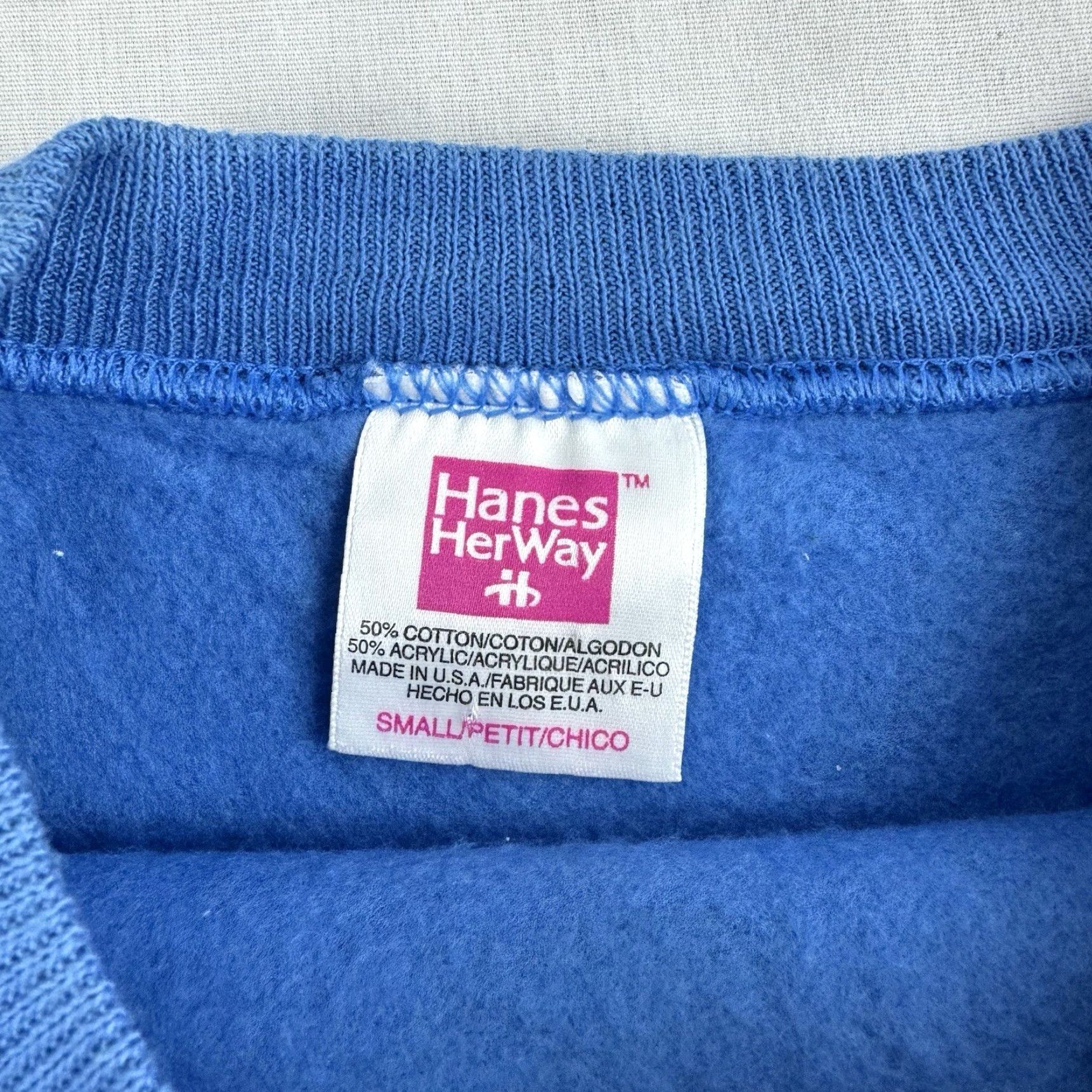 Hanes VINTAGE Hanes Sweatshirt Women S Blue 90s Country Crewneck Pullover Womens Size S / US 4 / IT 40 - 6 Thumbnail