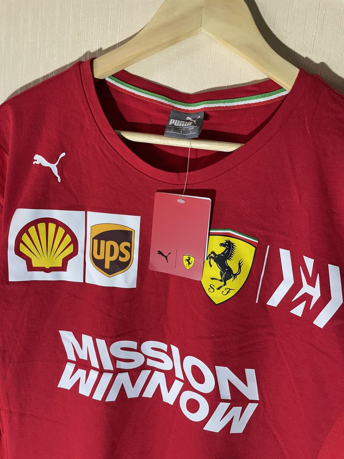 Ferrari Puma Ferrari Scuderia Racing streetwear T shirt Size US L / EU 52-54 / 3 - 4 Thumbnail