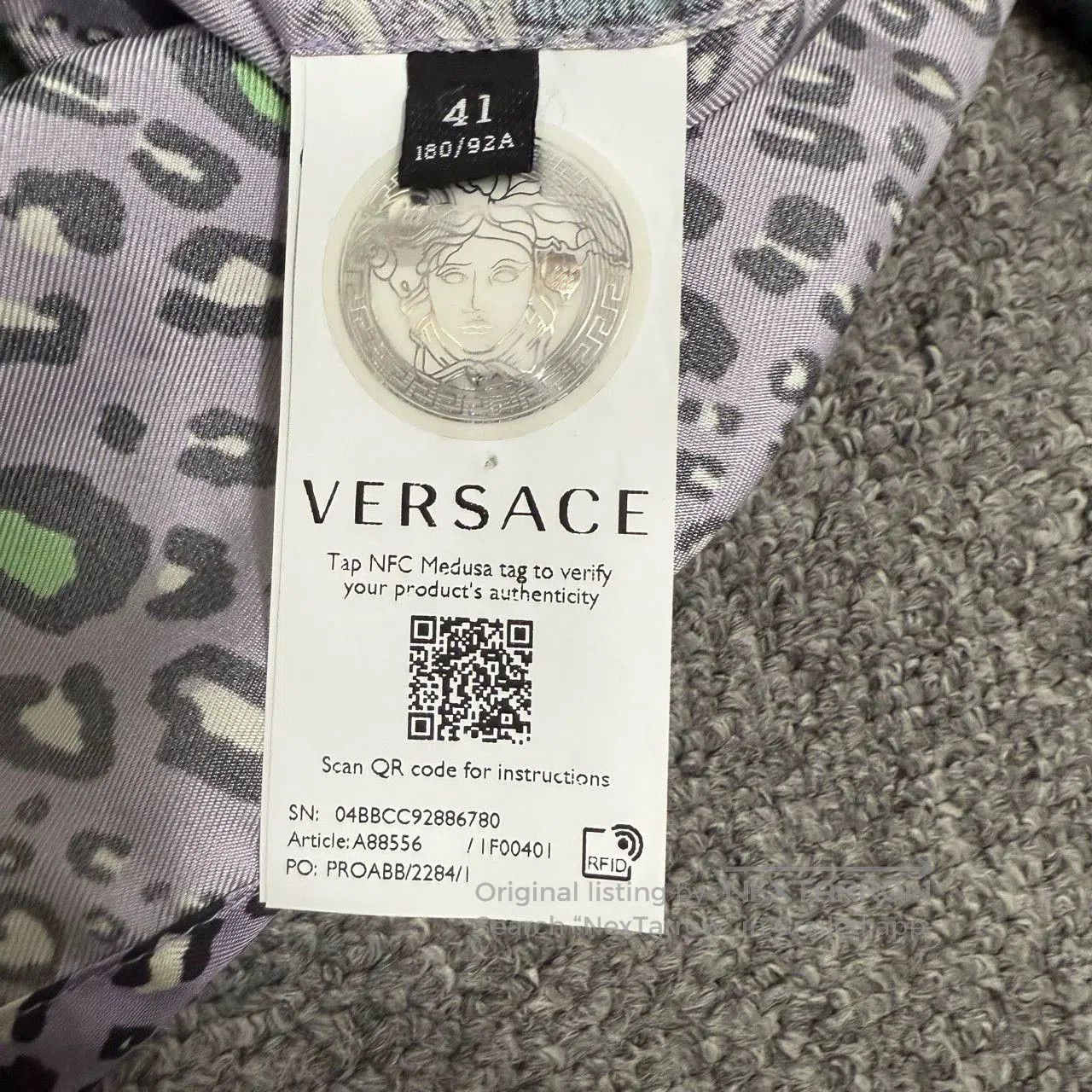 Versace Versace Baroque Silk Fake Two-Piece Shirt. Size US M / EU 48-50 / 2 - 5 Thumbnail