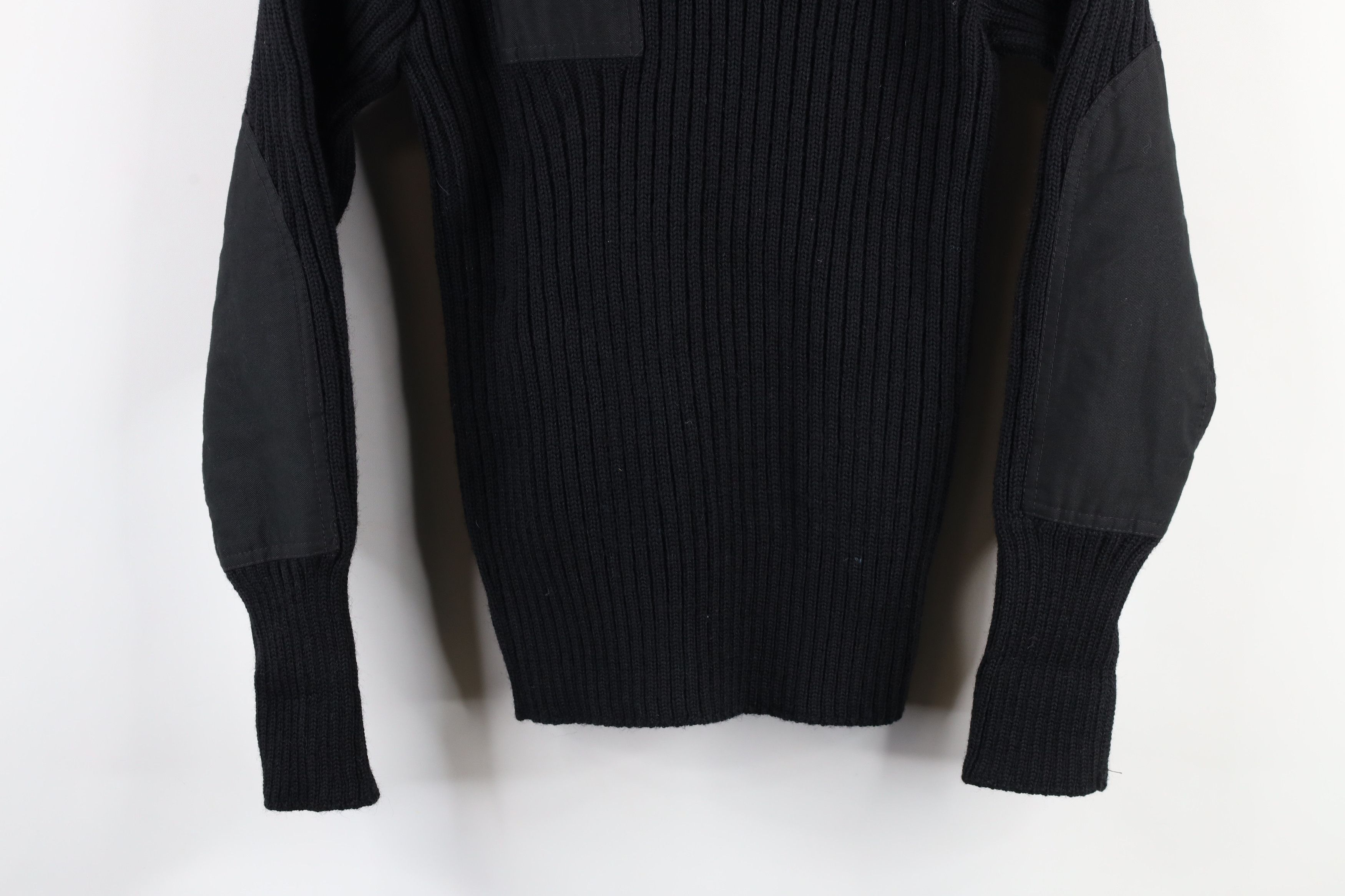 Vintage Vintage 90s Streetwear Ribbed Knit Military Commando Sweater Size US S / EU 44-46 / 1 - 3 Thumbnail