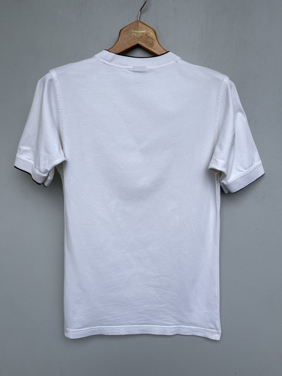 Nike 90's Vintage Nike Athletic Spell Out Logo Crewneck T-shirt Size US M / EU 48-50 / 2 - 10 Thumbnail