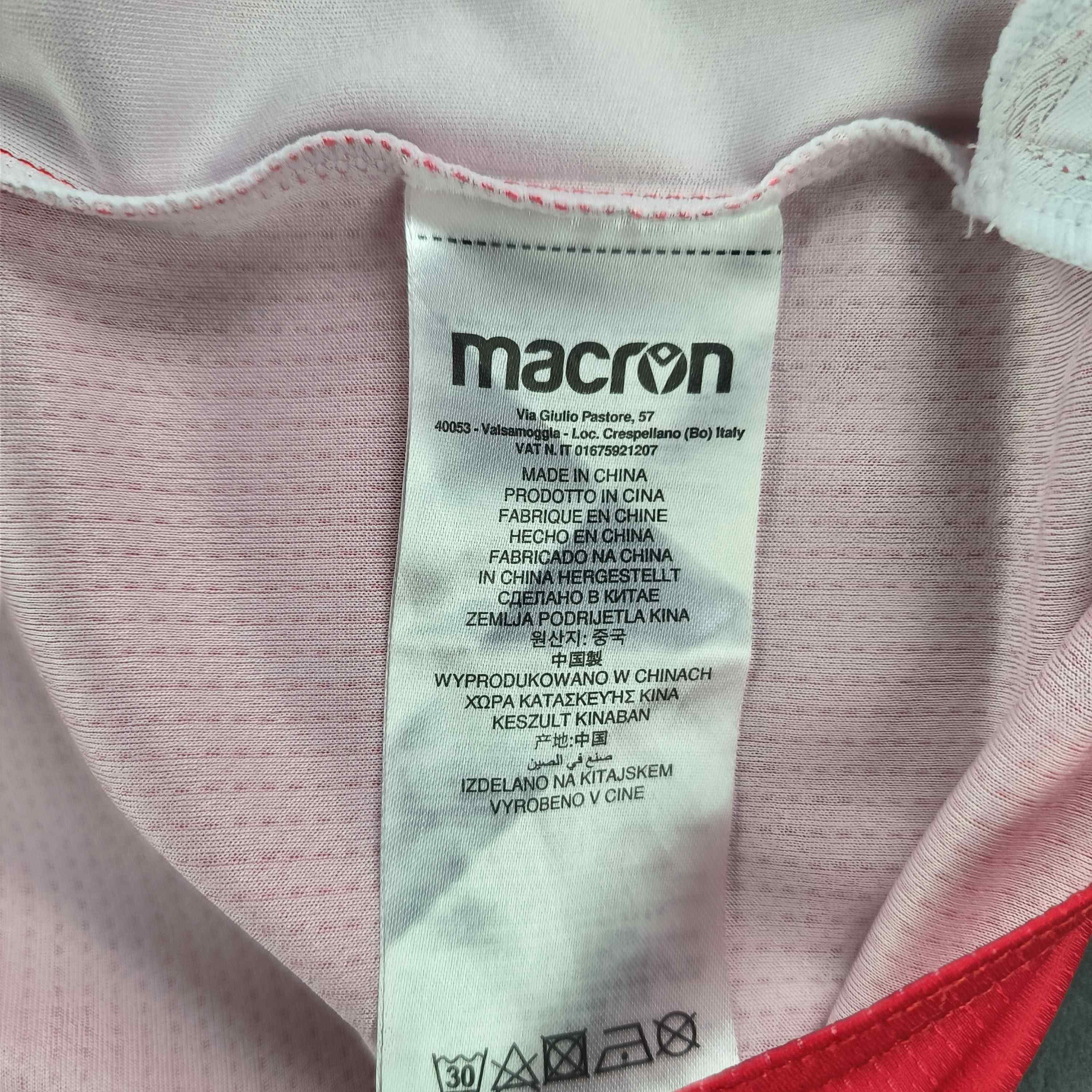 Macron FC Thun 2021-22 Macron home #4 football jersey size S Size US S / EU 44-46 / 1 - 6 Thumbnail