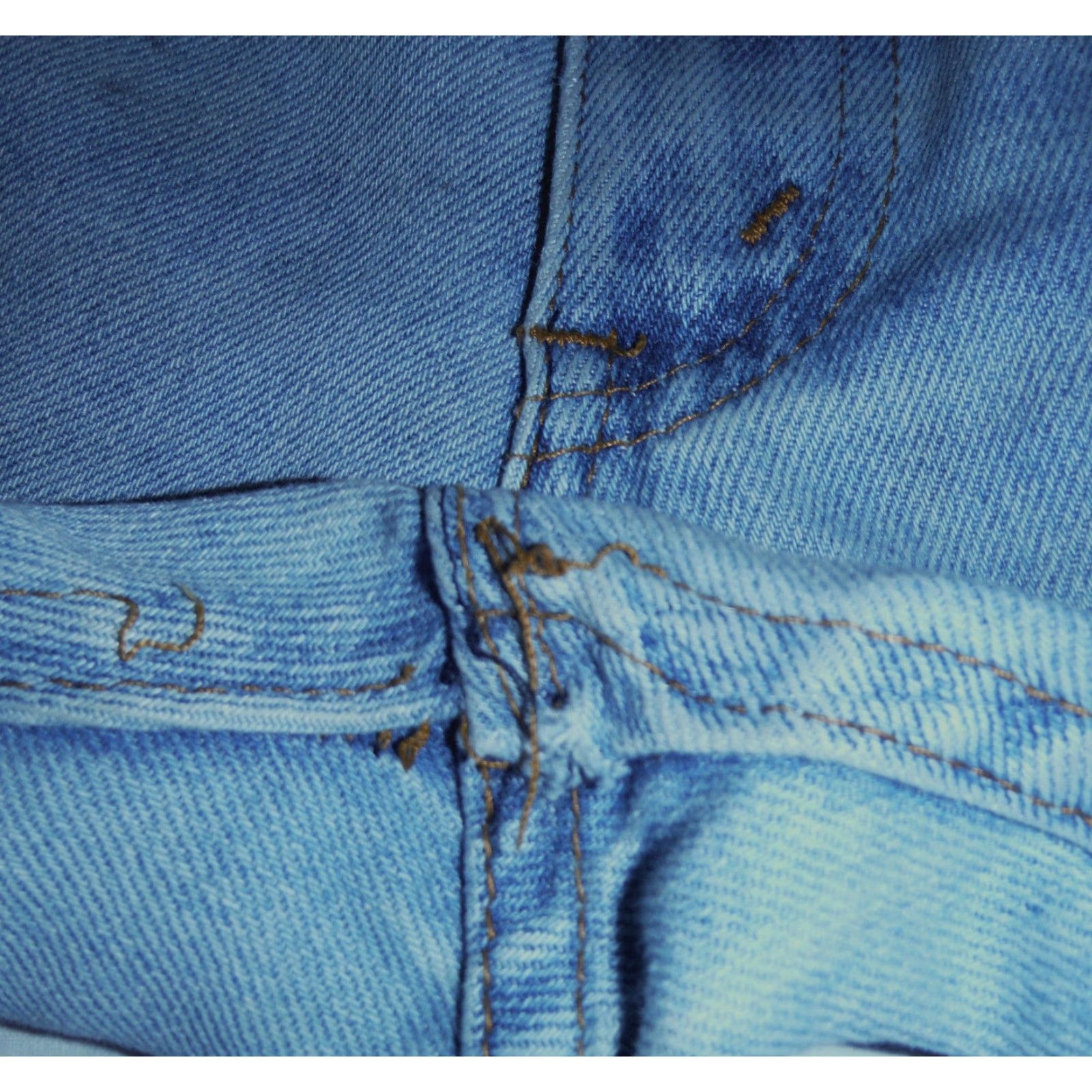 Denime VINTAGE Levi's 70s Denim Jeans 40 x 29 Original USA Made 505 Style Worn Blue Men's Size US 40 / EU 56 - 6 Thumbnail