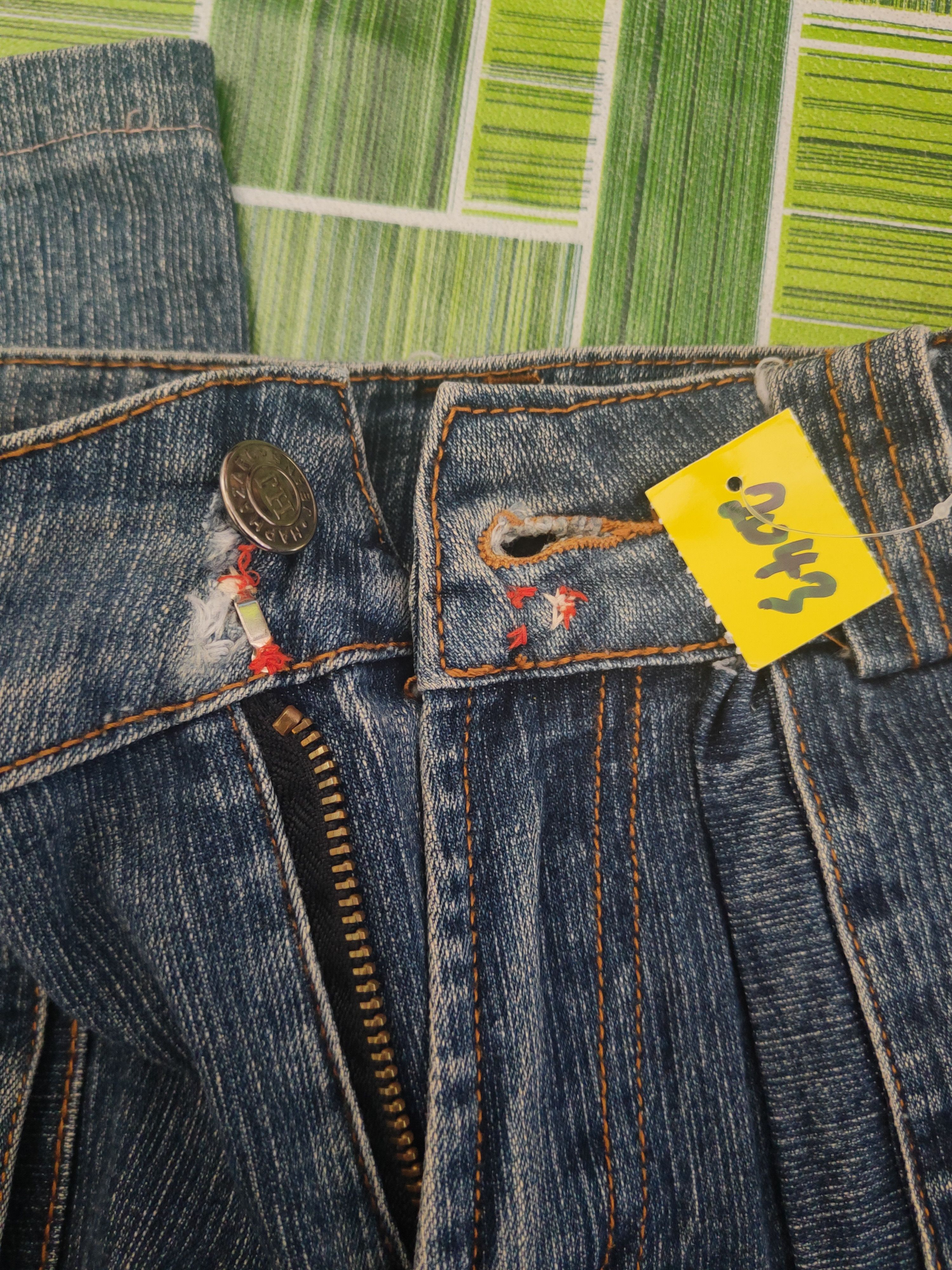 Japanese Brand DL Haphazard Blue Distressed Ripped Denim Jeans #2043 Size US 26 / EU 42 - 16 Thumbnail