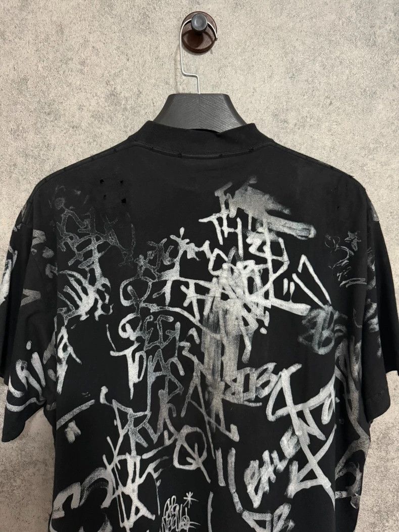 Balenciaga Balenciaga Black Manchester United Embroidered Graffiti Sh Size US S / EU 44-46 / 1 - 6 Thumbnail