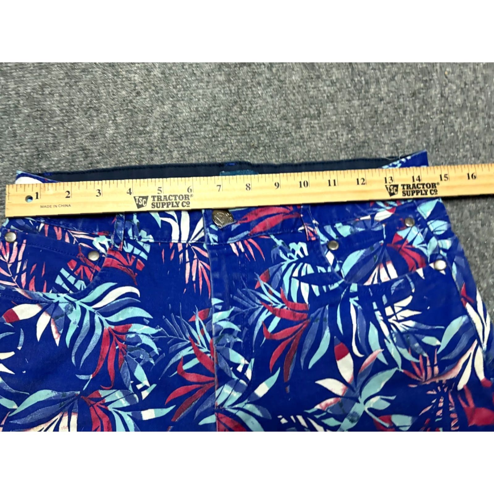 Vintage Caribbean Joe Shorts Womens 8 Blue Tropical Cotton Spandex Beach Casual Travel Size 30" / US 8 / IT 44 - 2 Thumbnail