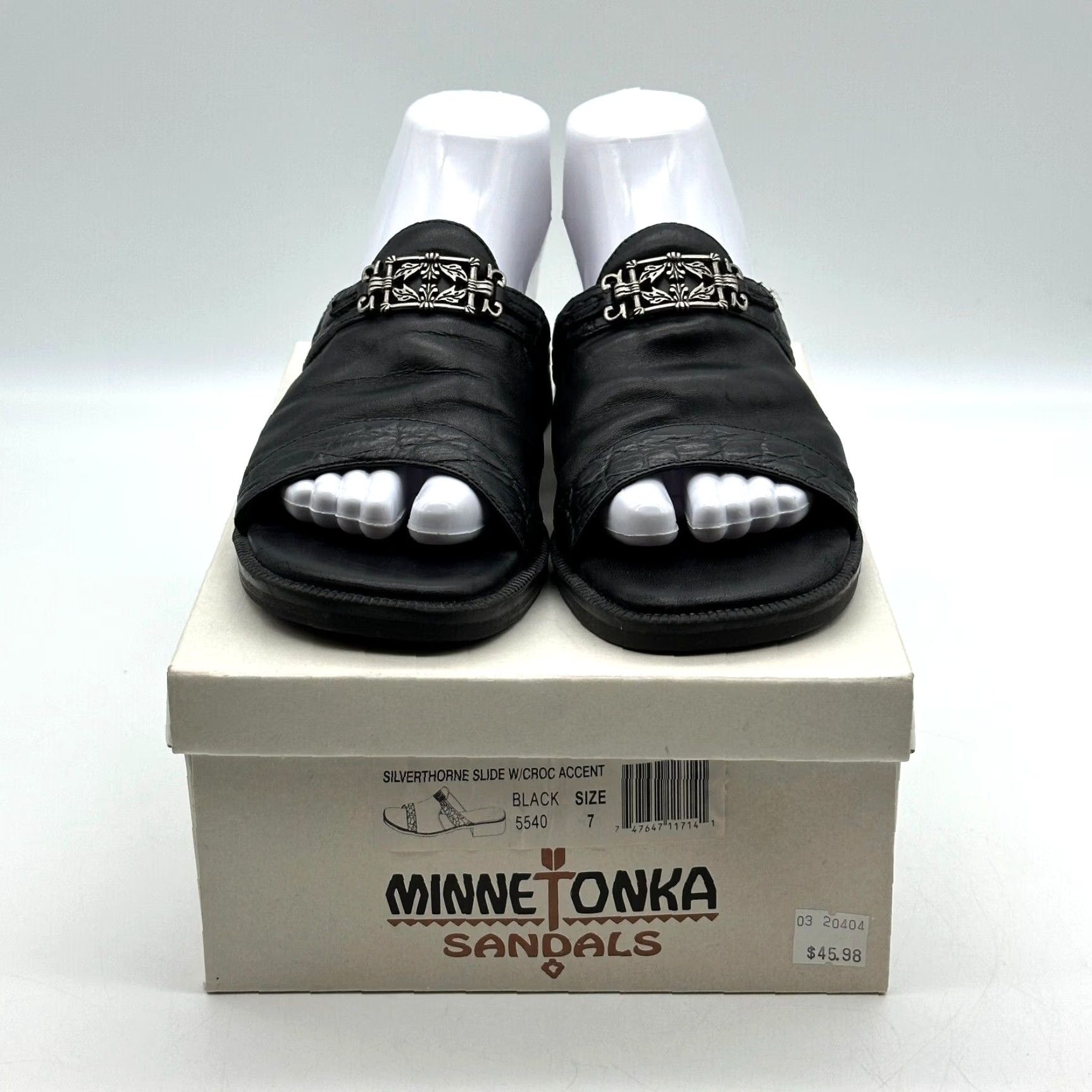 Minnetonka Minnetonka Silverthorne Women's Sandal 7 Black Leather Slip On Slide Sandal - Vintage? No. 5540 - Casual Travel Outdoor Womens Shoes Size US 7 / IT 37 - 2 Thumbnail