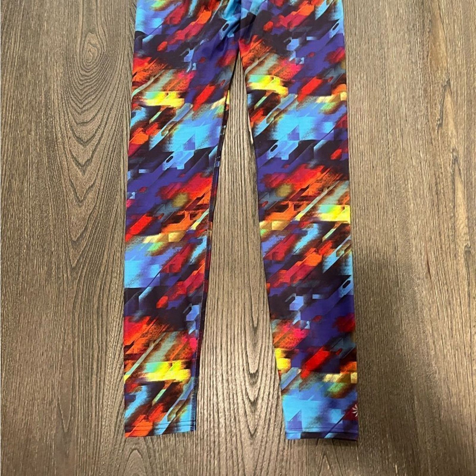 Athleta Athleta Colorburst Sonar Rainbow Leggings Size XS Size 25" / US 0 / IT 36 - 9 Thumbnail