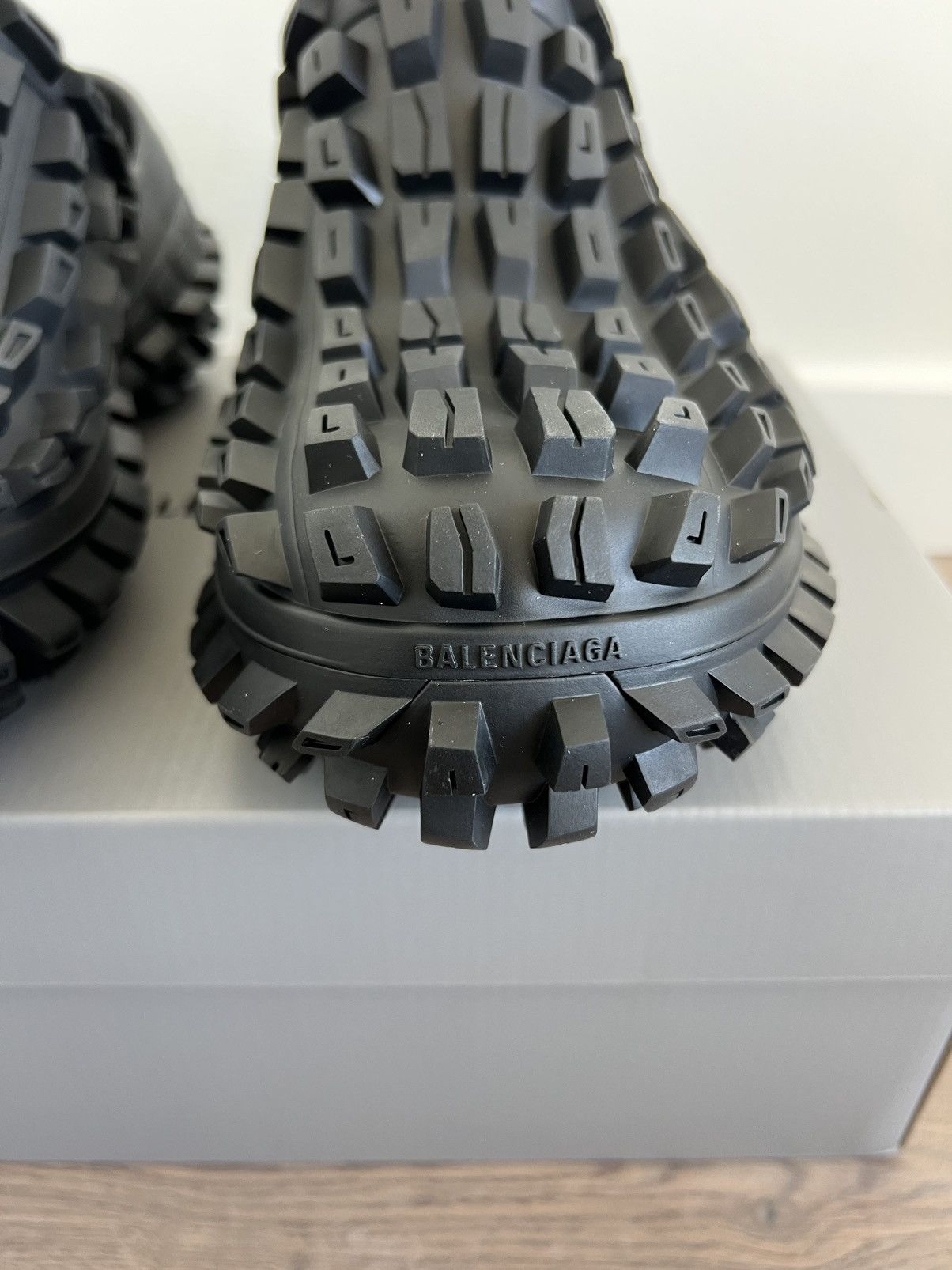 Balenciaga Balenciaga Defender Bouncer Clog 46 Size US 13 / EU 46 - 3 Thumbnail