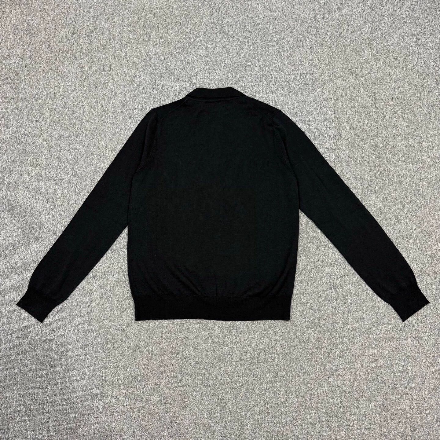 Prada Prada black wool knit long sleeve Polo 48 Size US M / EU 48-50 / 2 - 2 Thumbnail