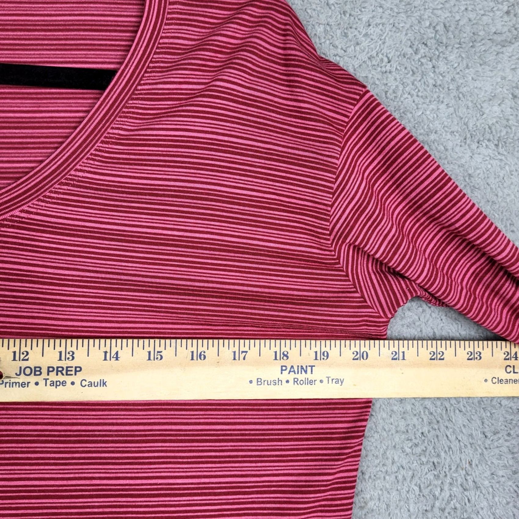 Athleta Athleta Women's V-Neck Long Sleeve Stripes Top S Multicolor Activewear Top Casual Shirt Womens Size S / US 4 / IT 40 - 4 Thumbnail
