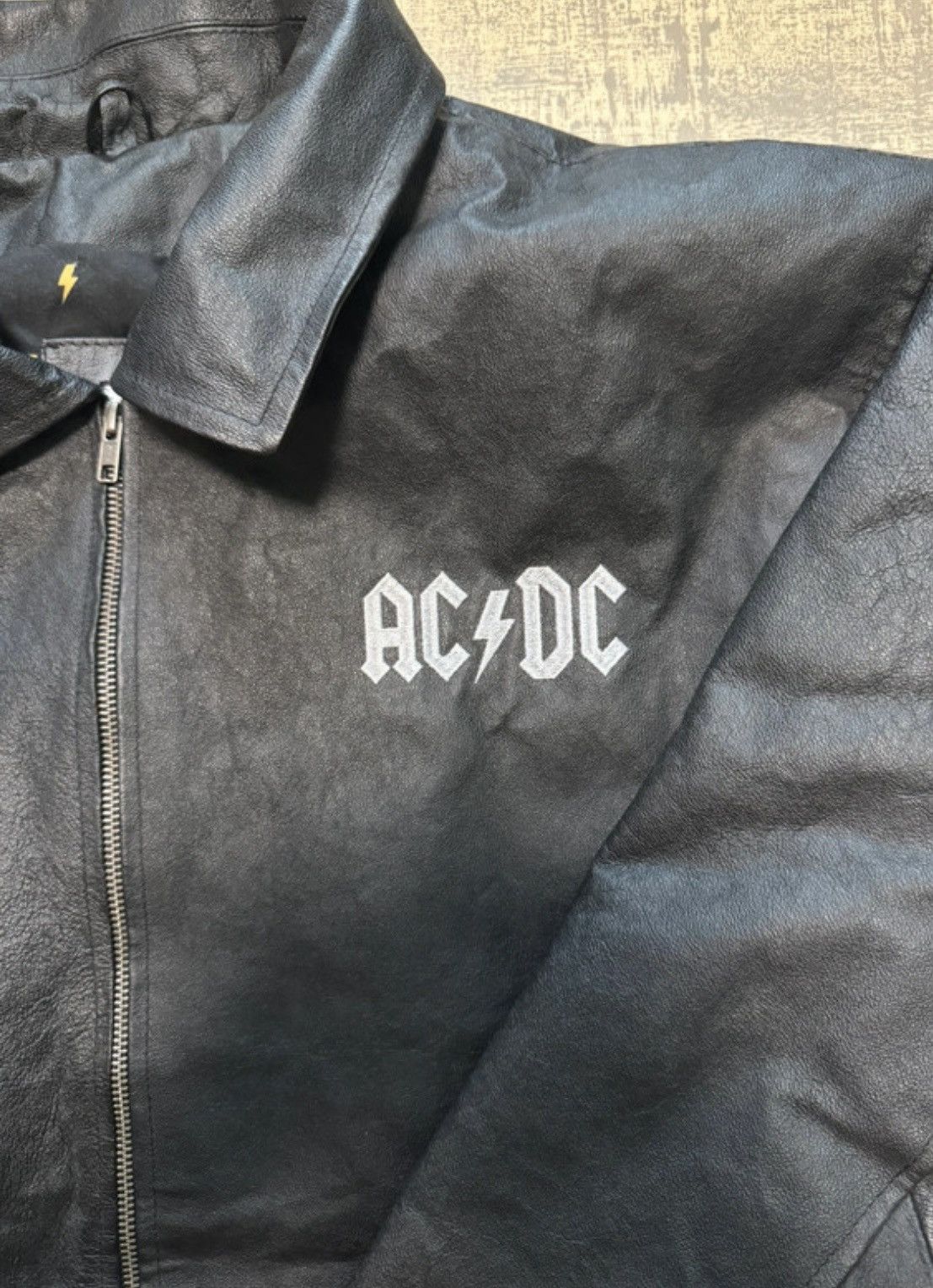 AC/DC × Band Tees AC/DC leather jacket Size US XXL / EU 58 / 5 - 2 Thumbnail