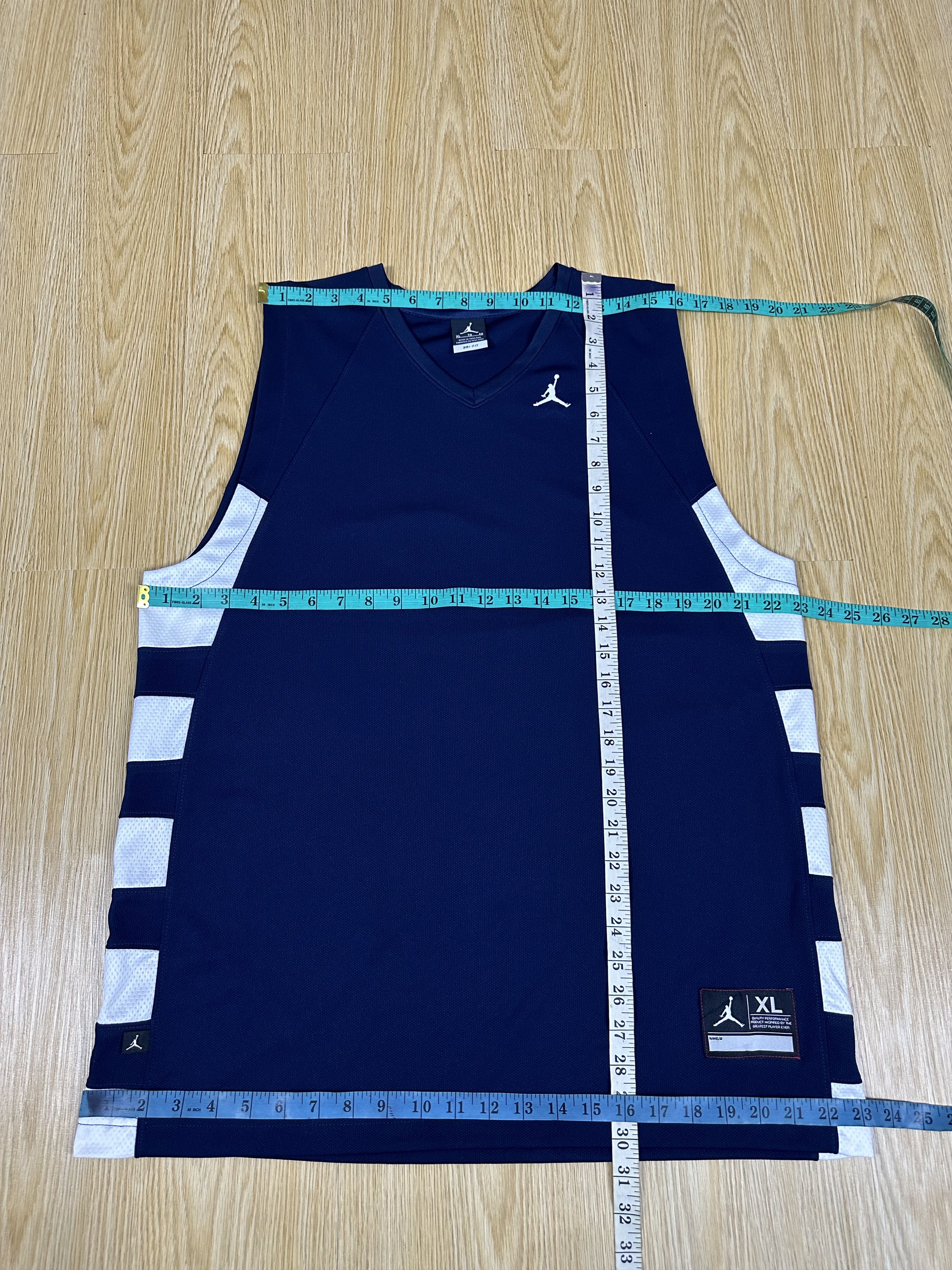 Jordan Brand Nike Air Jordan Sleeveless NBA Jersey A335 Size US XL / EU 56 / 4 - 4 Thumbnail