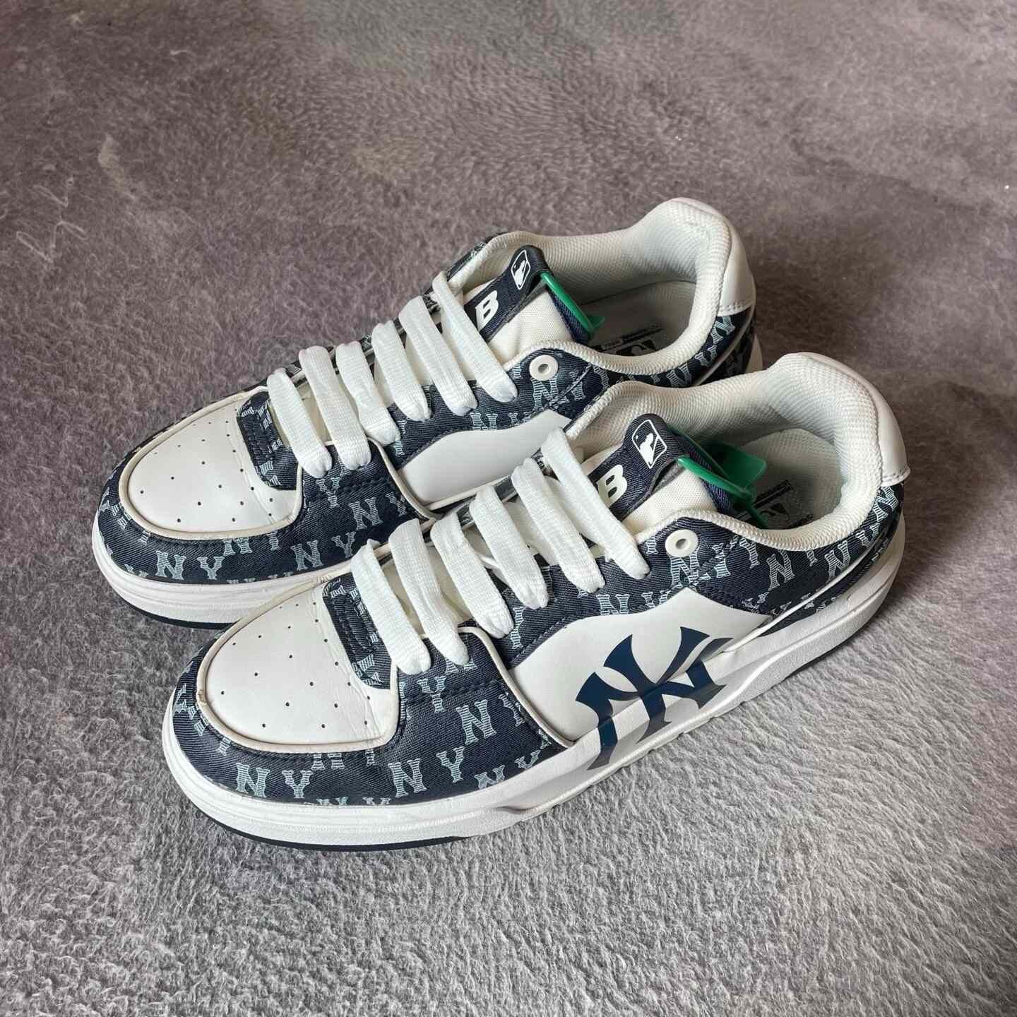 Other Blue Lowtop Sneakers 44 Men Size US 10.5 / EU 43-44 - 1 Thumbnail