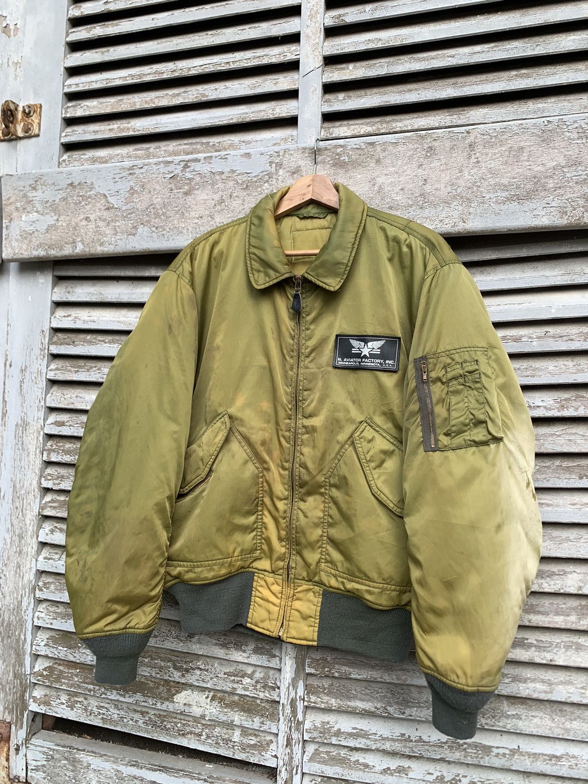 Vintage 🪖VINTAGE THRASHED MA-1 MAN INTERMEDIATE BOMBER JACKET Size US M / EU 48-50 / 2 - 4 Thumbnail